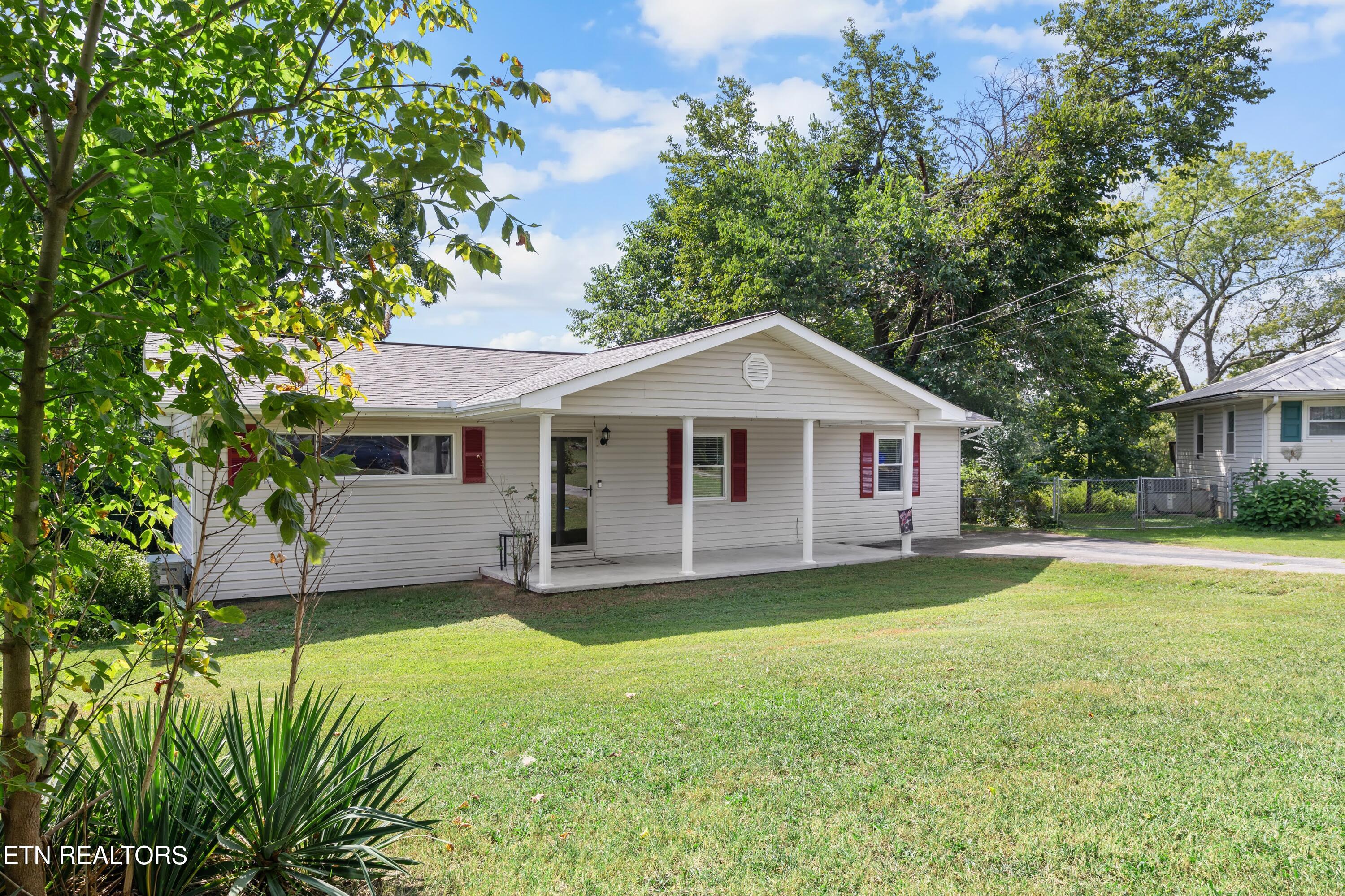 126 Spain Circle Harriman TN 37748
