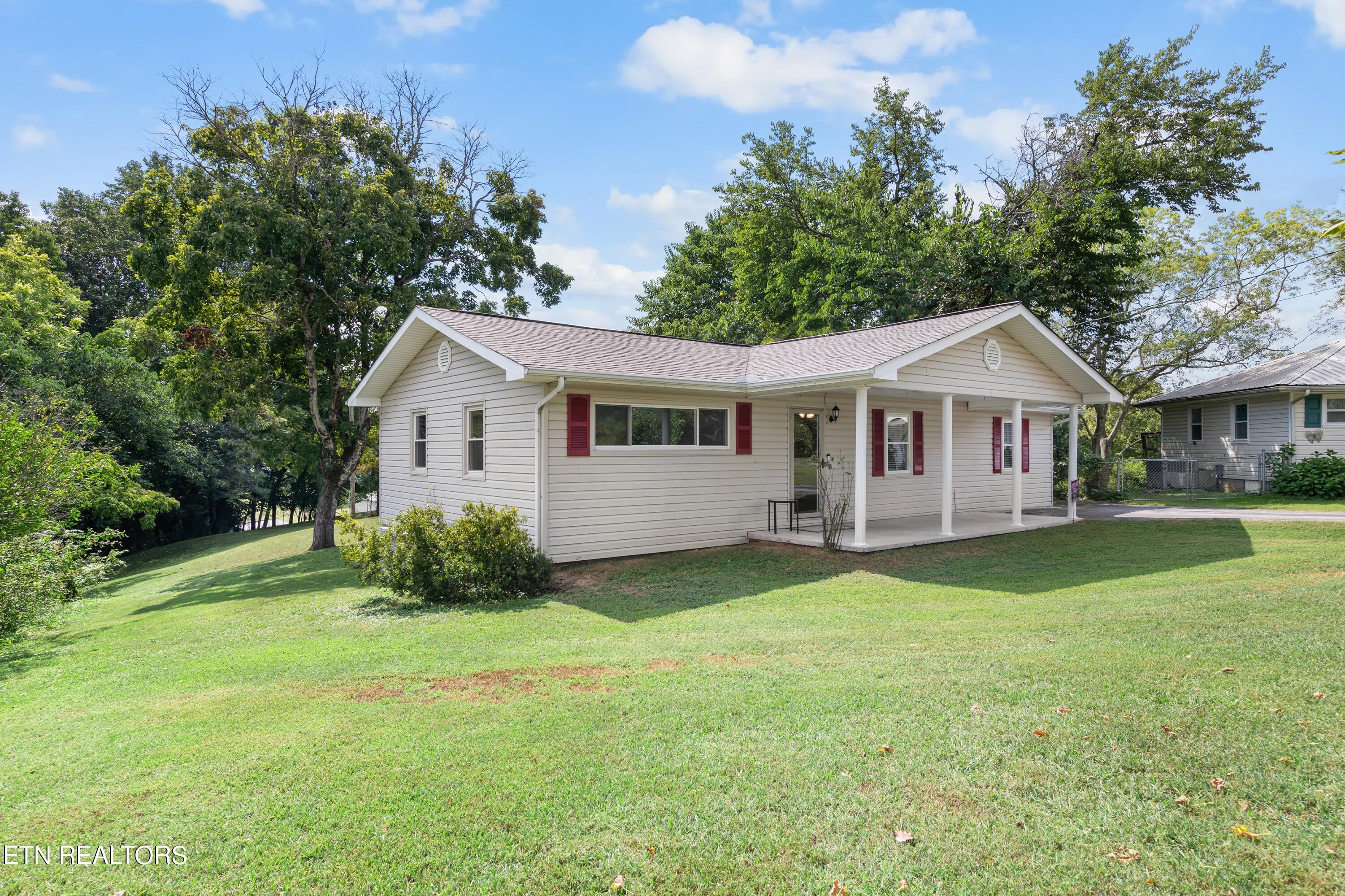 126 Spain Circle Harriman TN 37748