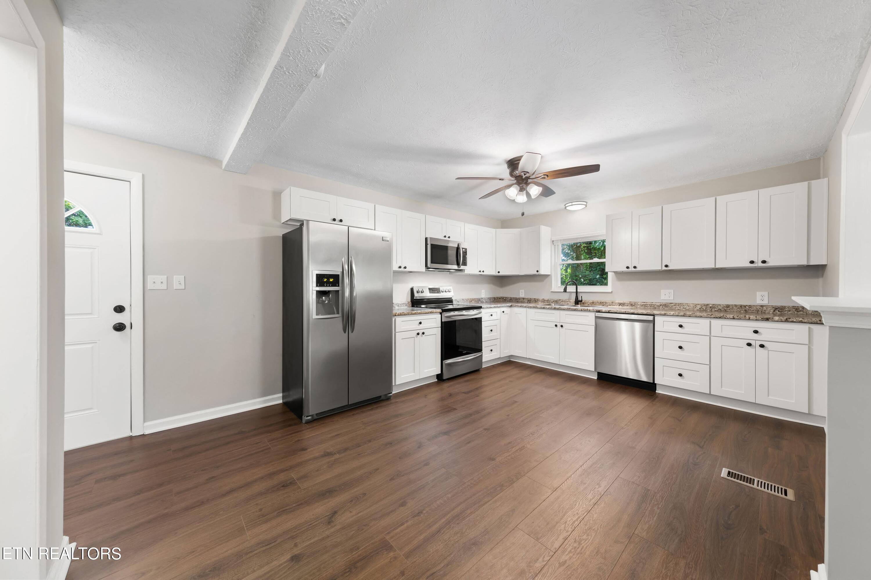 126 Spain Circle Harriman TN 37748