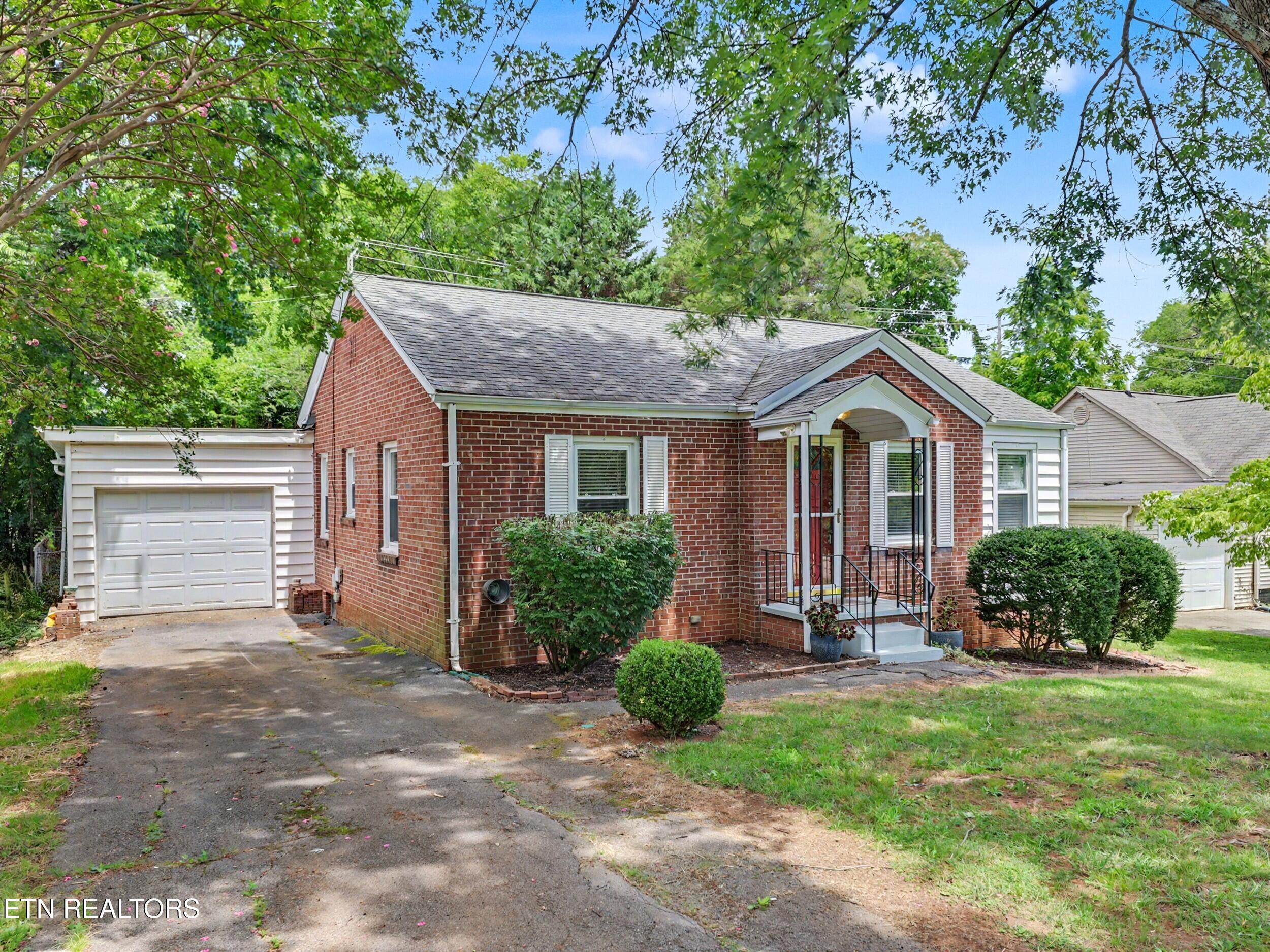 120 Lonas Drive Maryville TN 37803