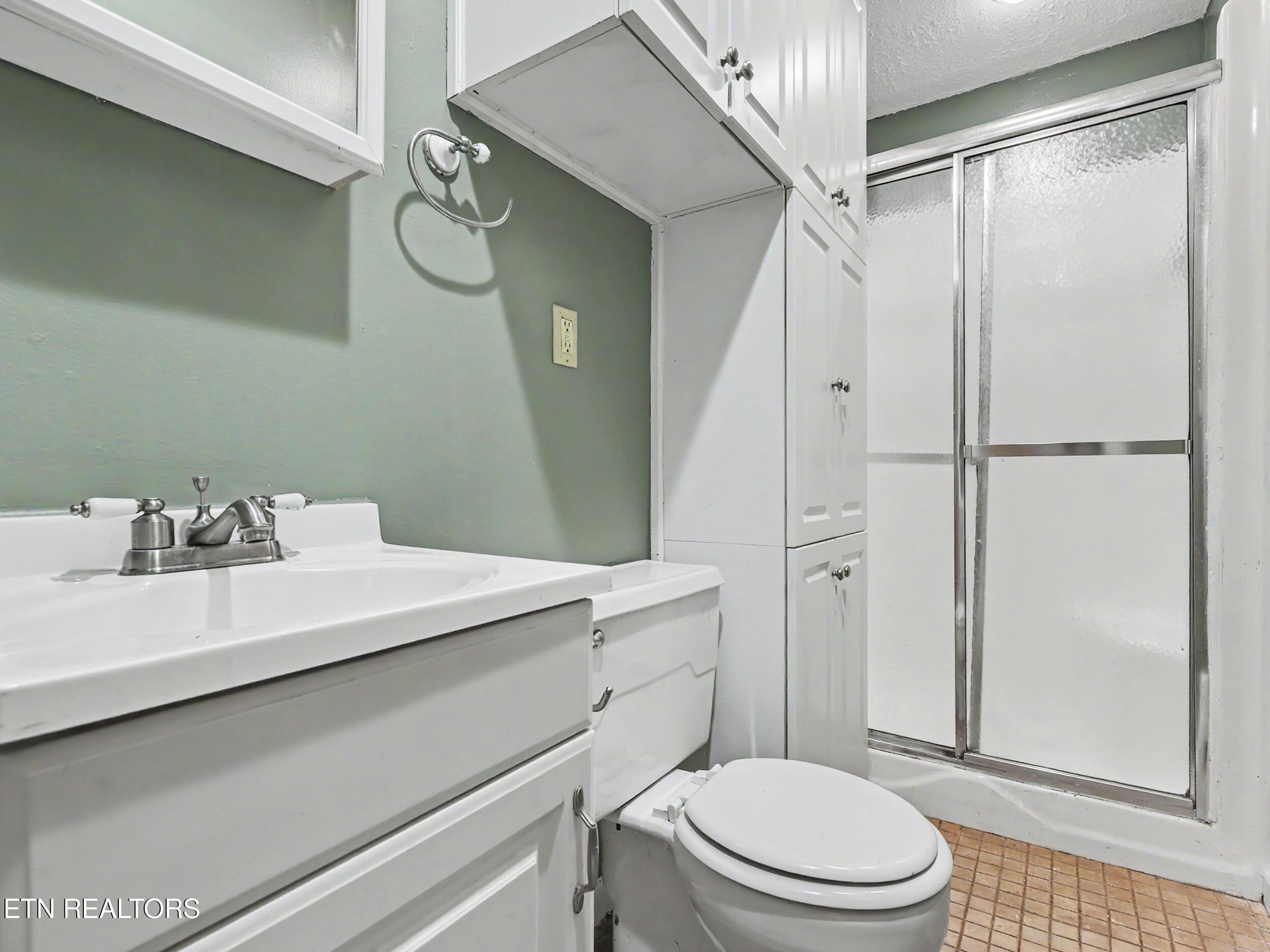 120 Lonas Drive Maryville TN 37803