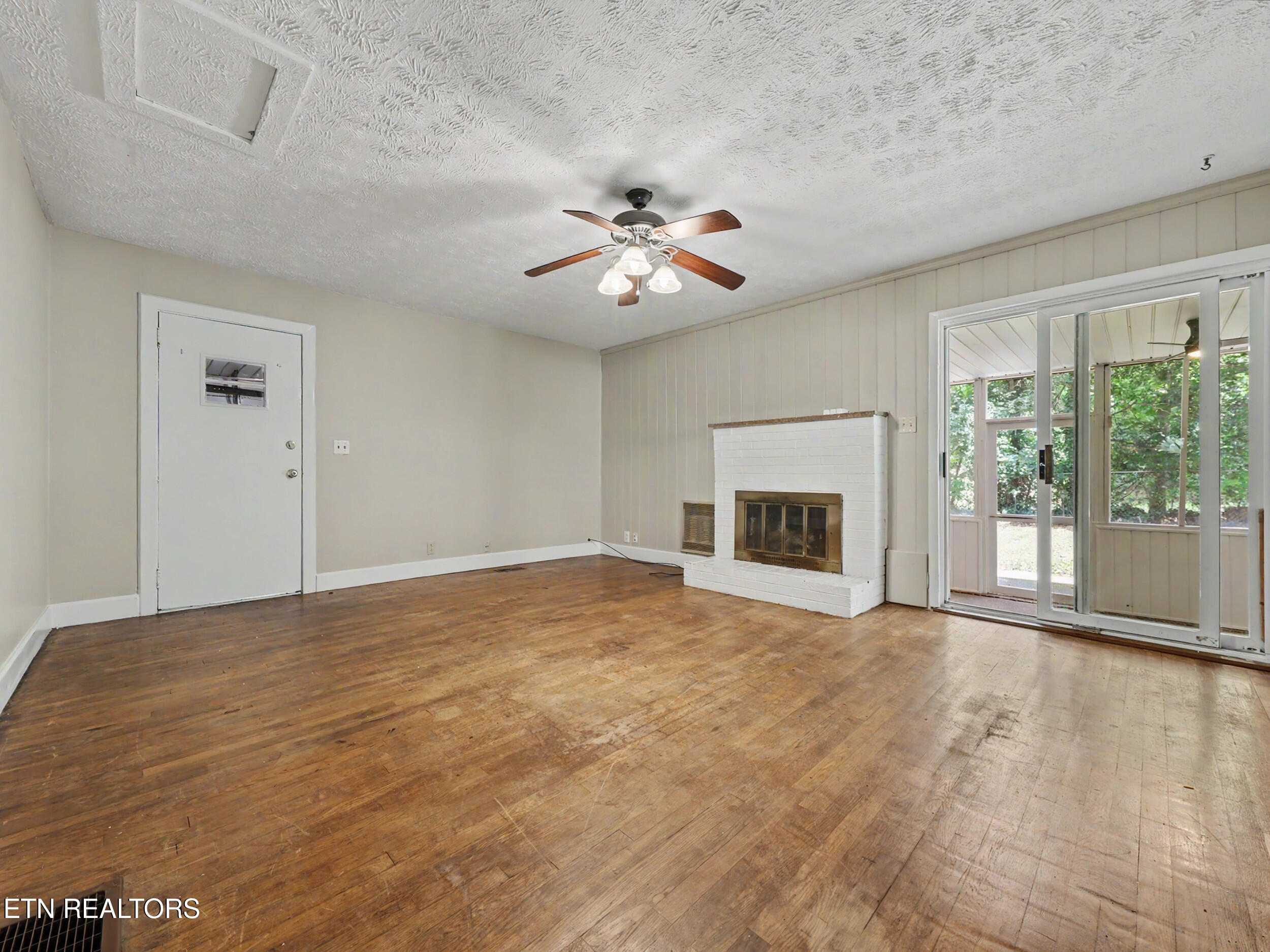 120 Lonas Drive Maryville TN 37803