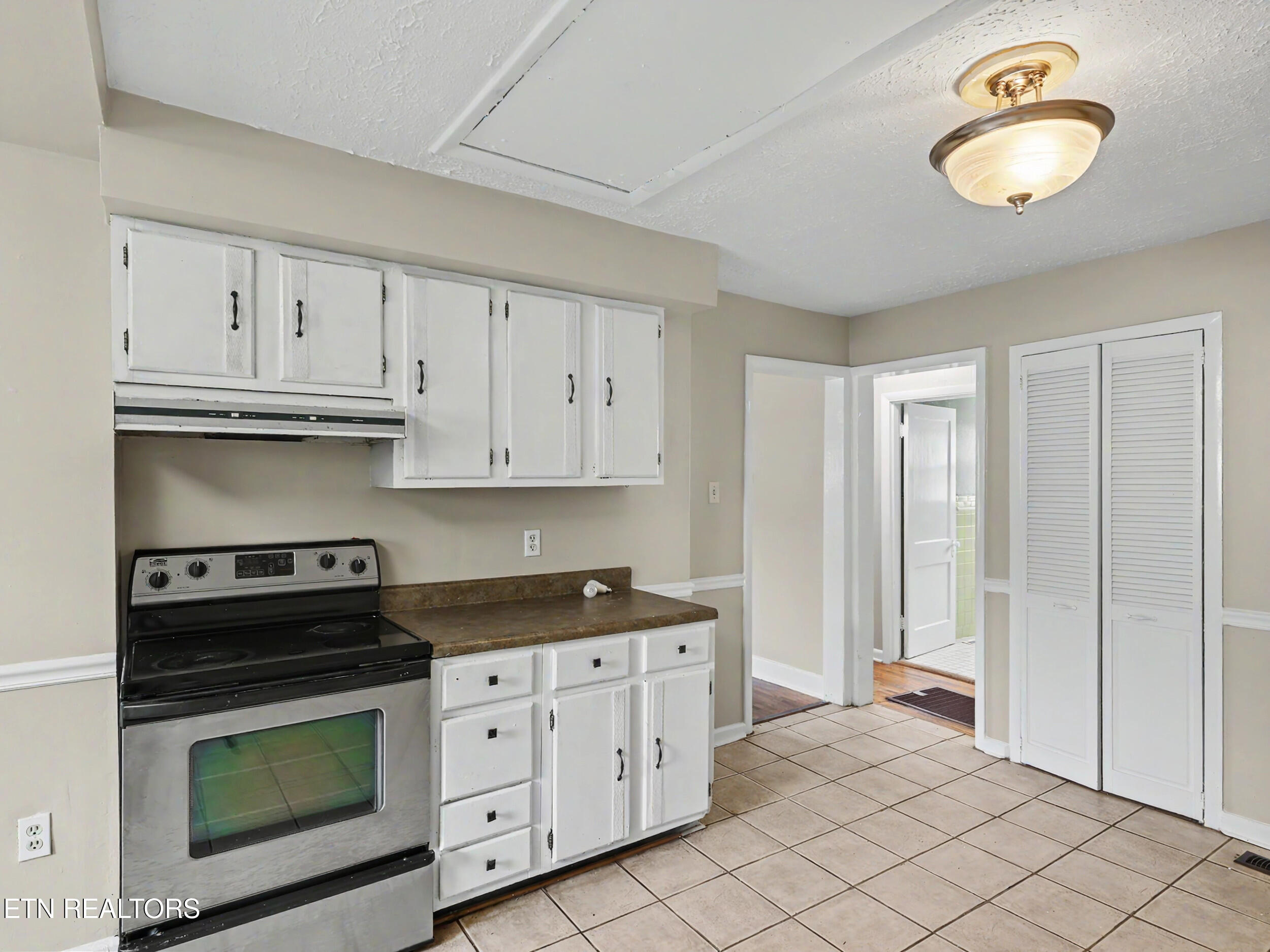 120 Lonas Drive Maryville TN 37803