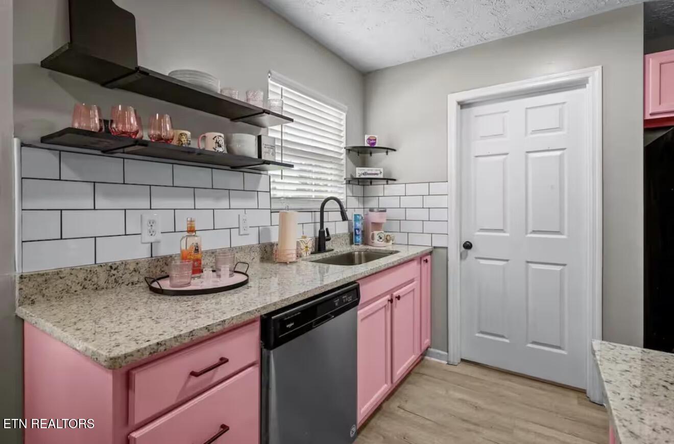 2006 Slippery Rock Circle Pigeon Forge TN 37862