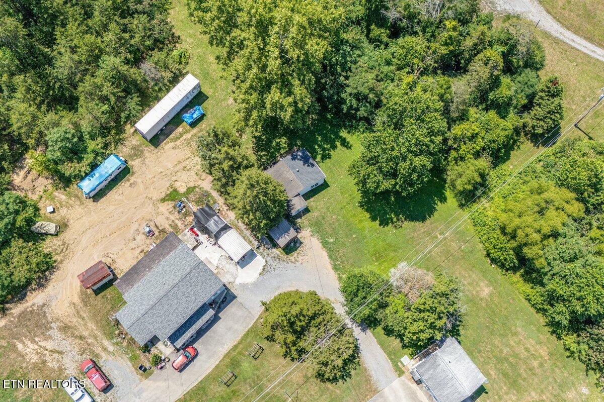 9126 Andersonville Pike Pike Powell TN 37849