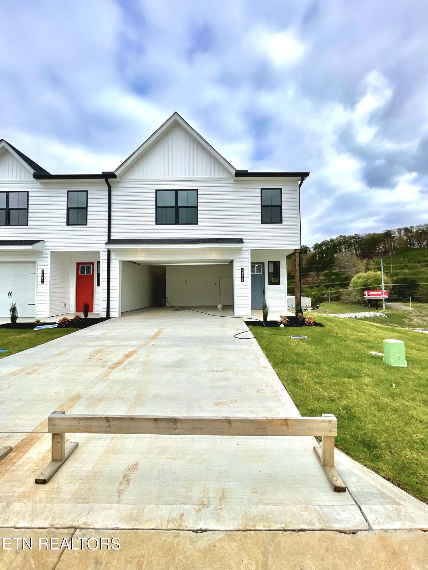 9142 Rolling Stone Way Knoxville TN 37920