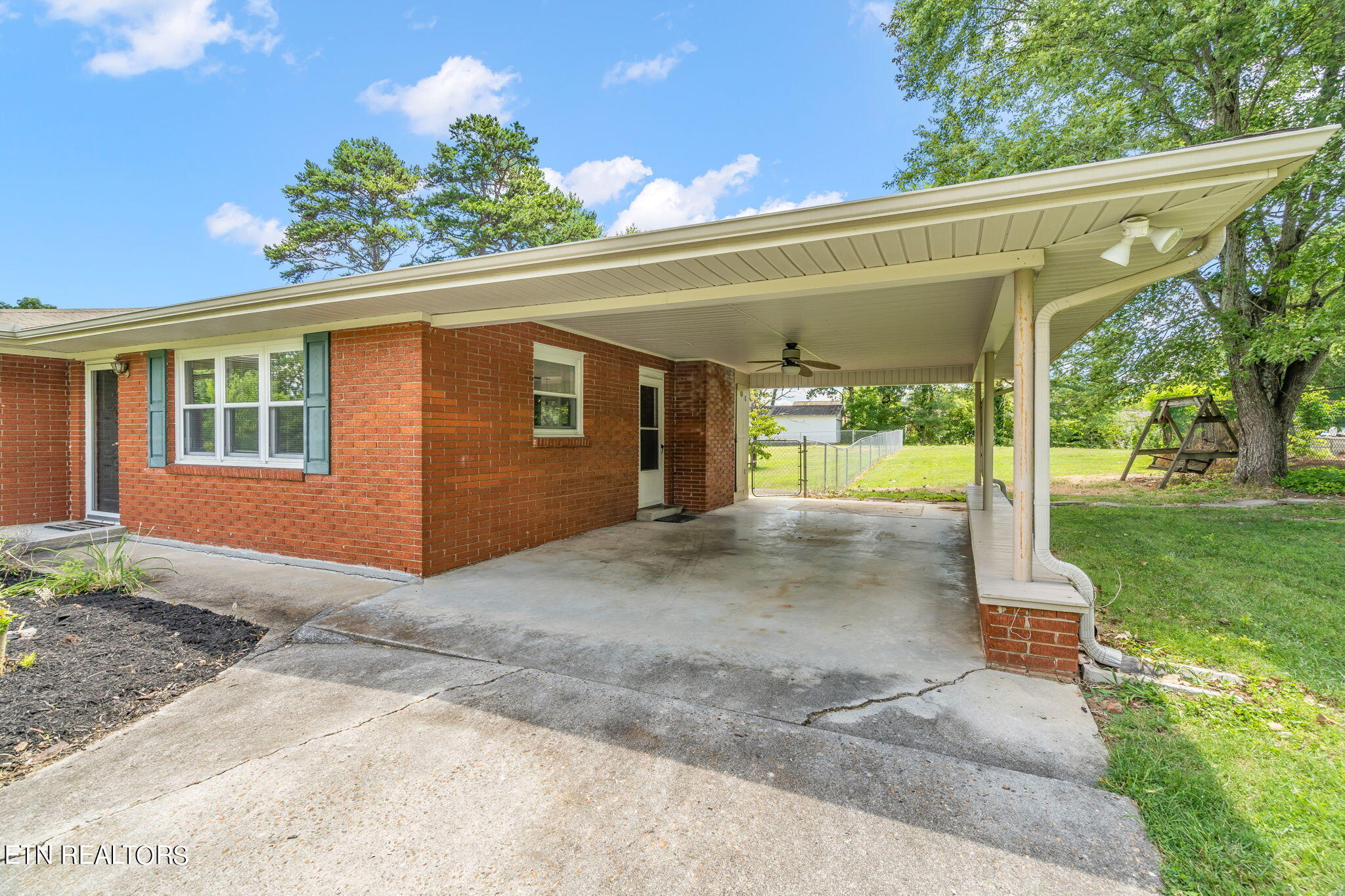 1312 NW Michaels Lane Knoxville TN 37912