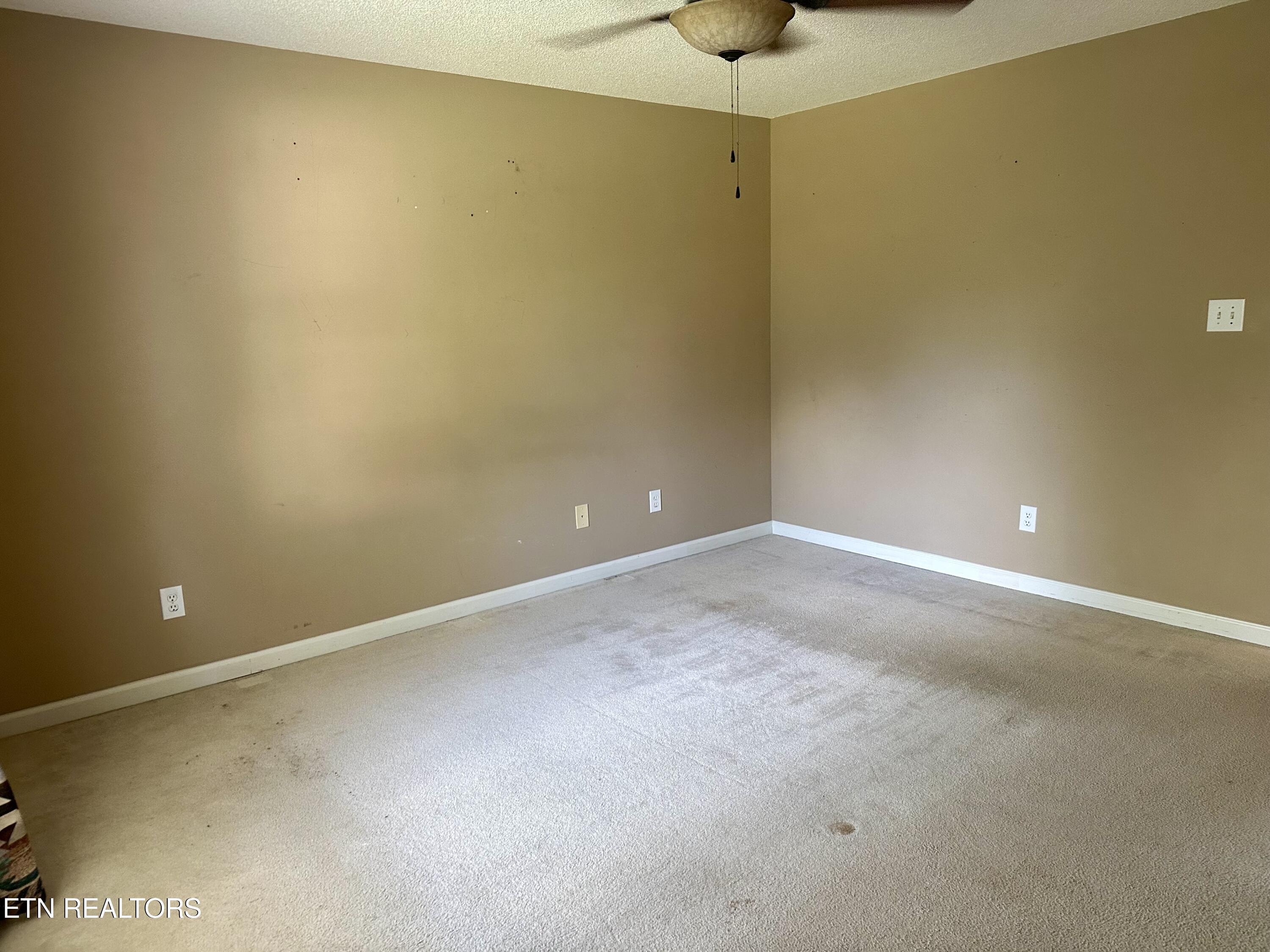 622 Whitesburg Drive Knoxville TN 37918