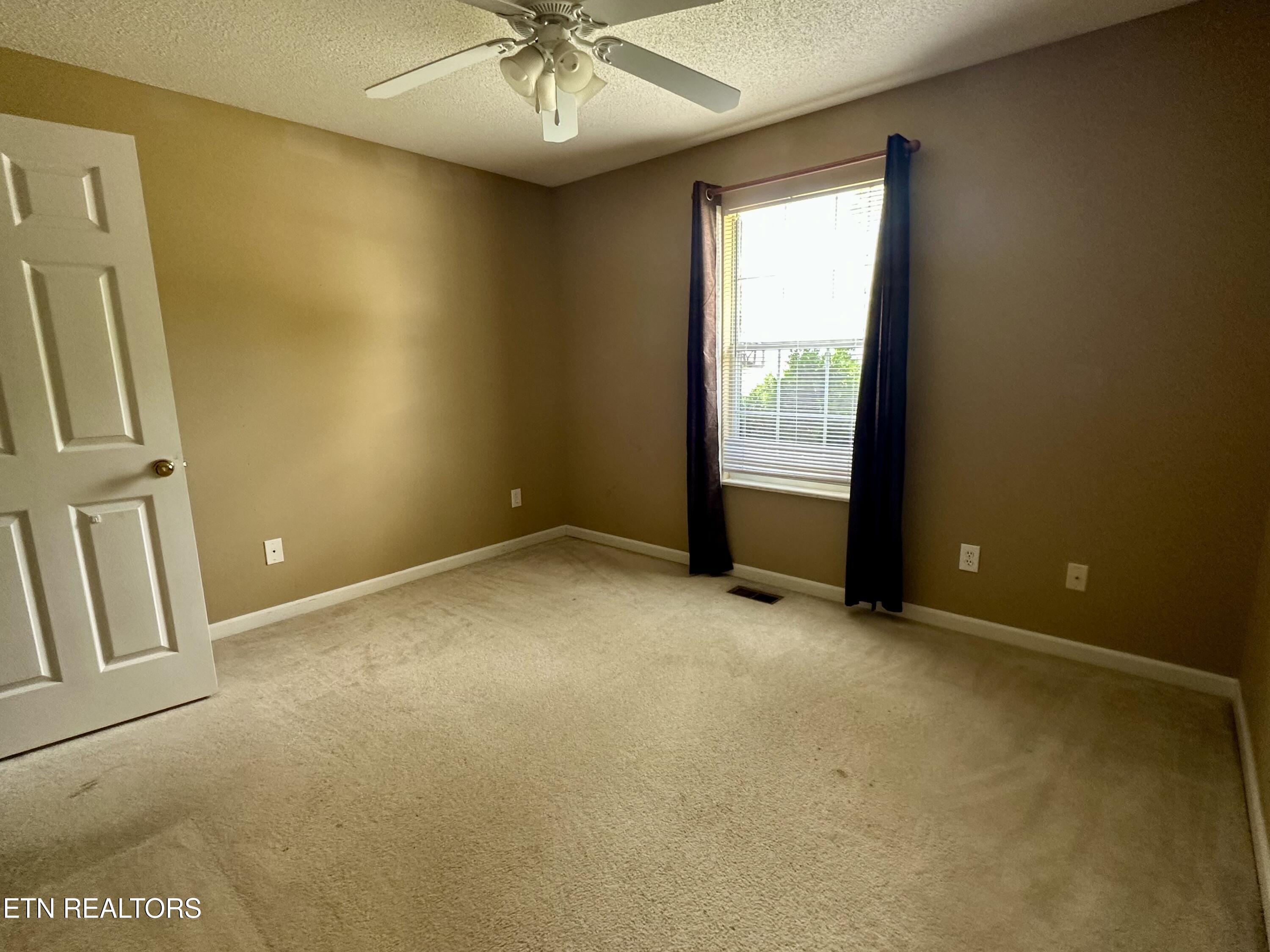 622 Whitesburg Drive Knoxville TN 37918