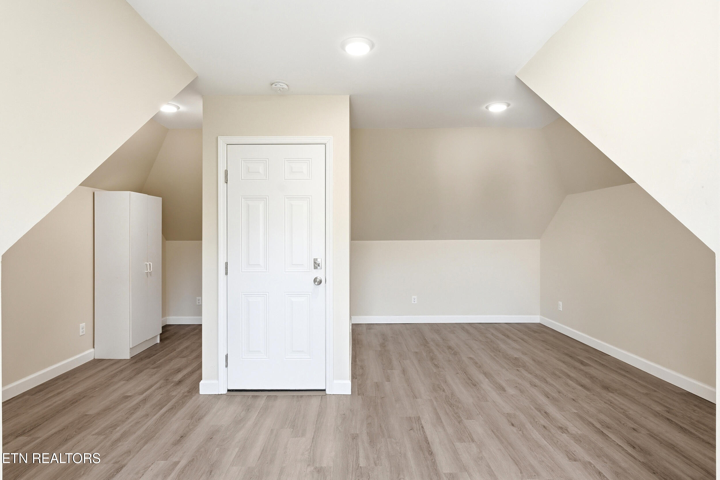 4246 Gravelly Hills Road Louisville TN 37777