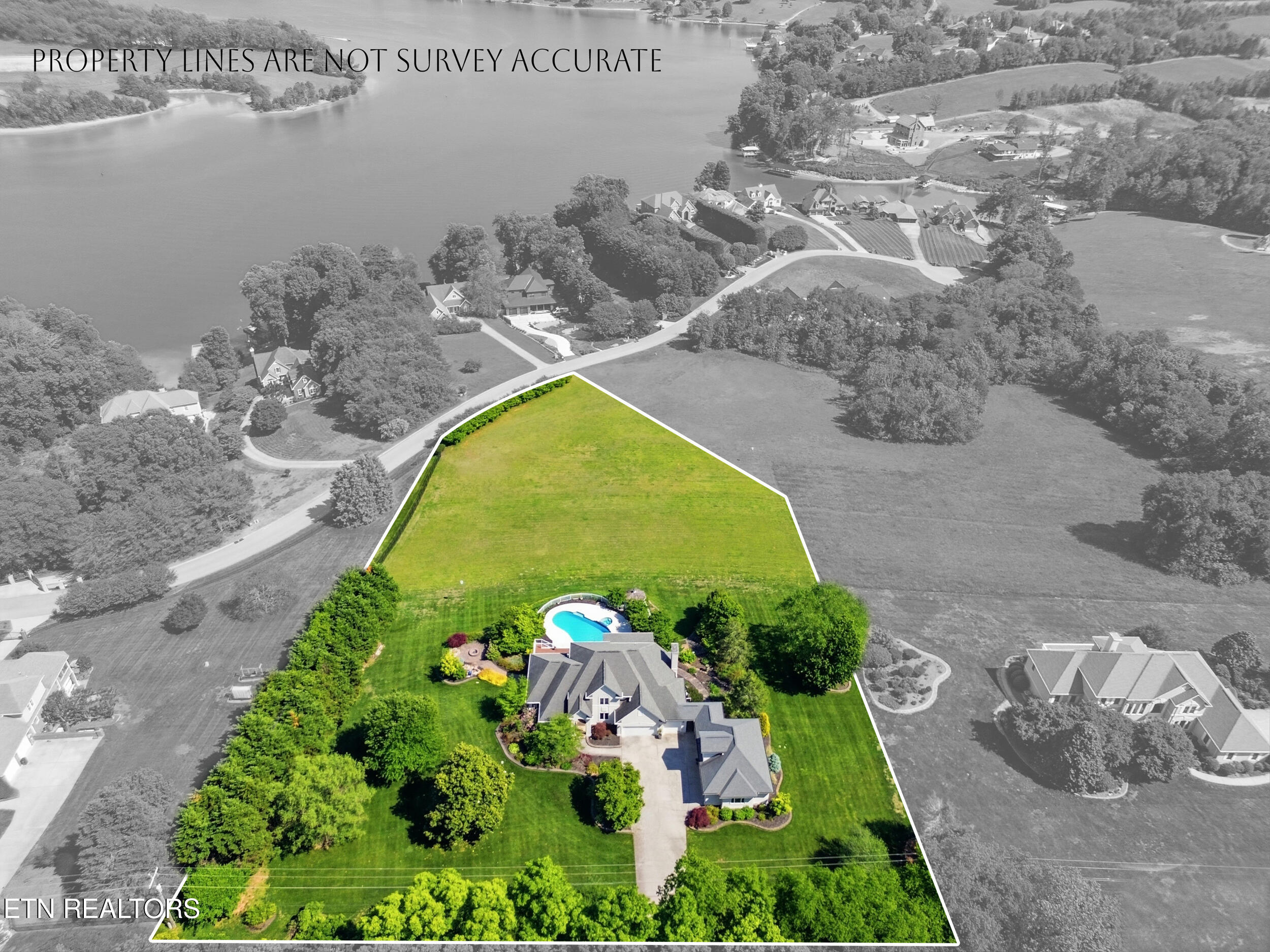 4246 Gravelly Hills Road Louisville TN 37777
