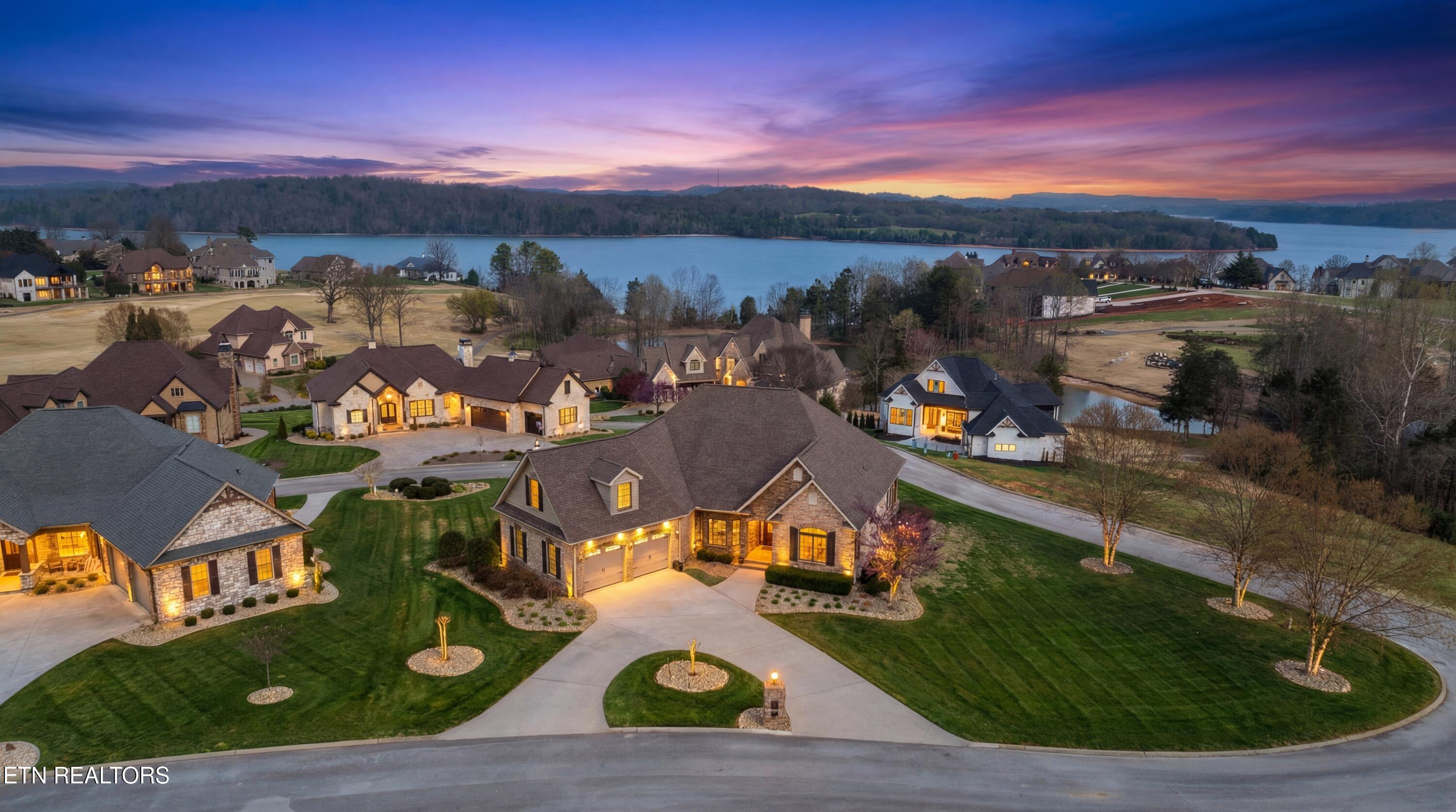 117 Red Hawk Drive Vonore TN 37885