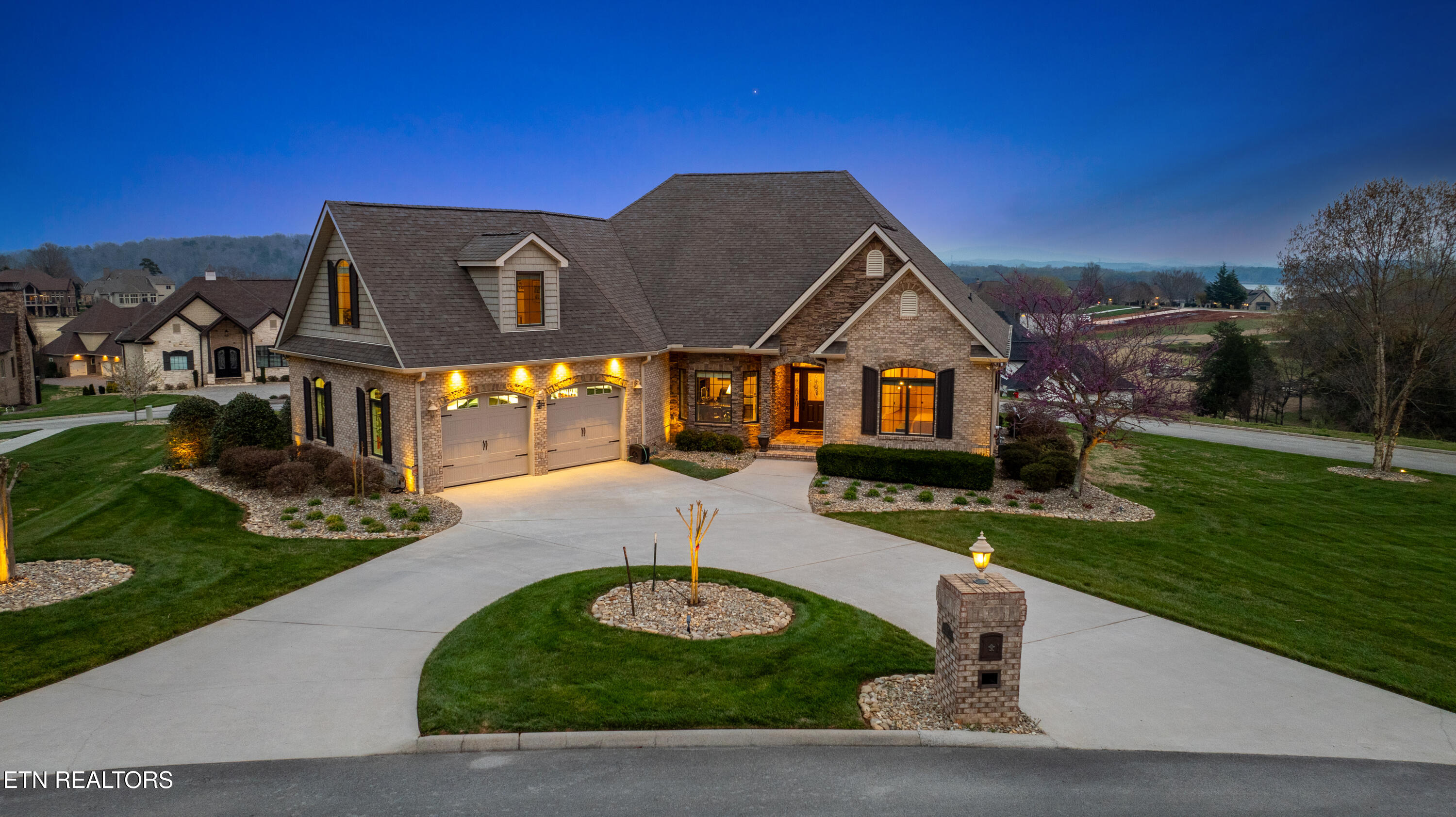 117 Red Hawk Drive Vonore TN 37885