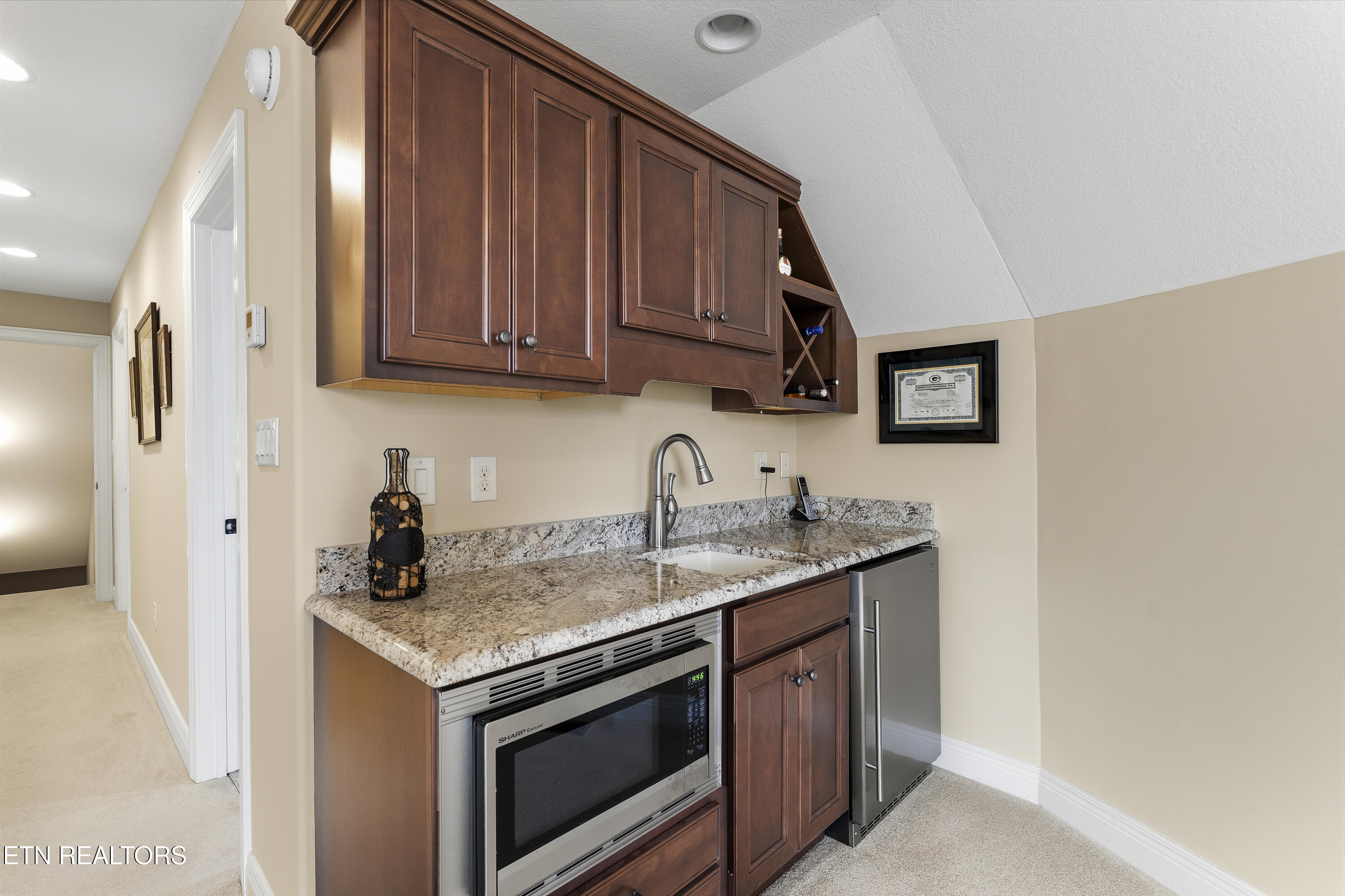 117 Red Hawk Drive Vonore TN 37885