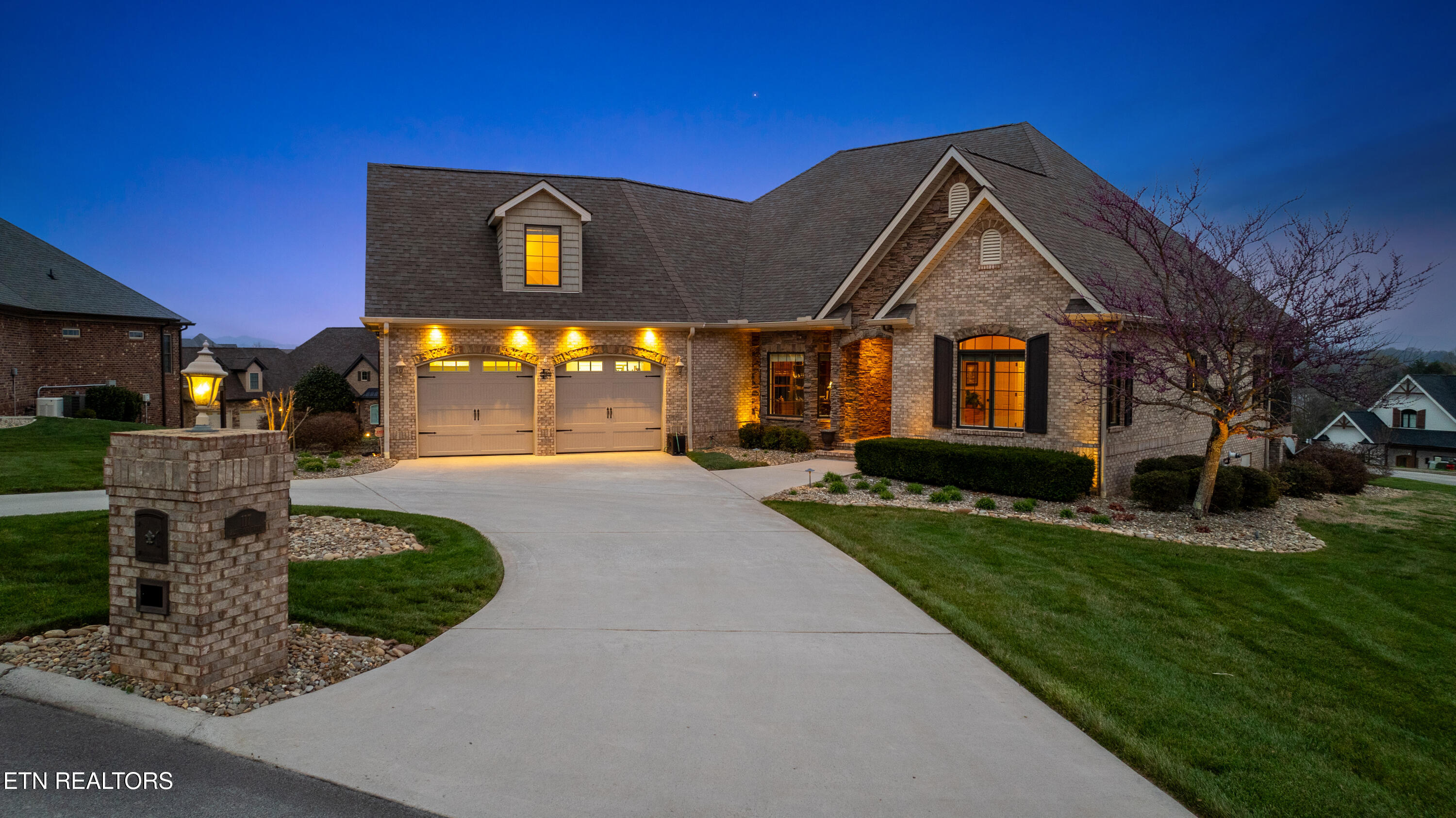 117 Red Hawk Drive Vonore TN 37885