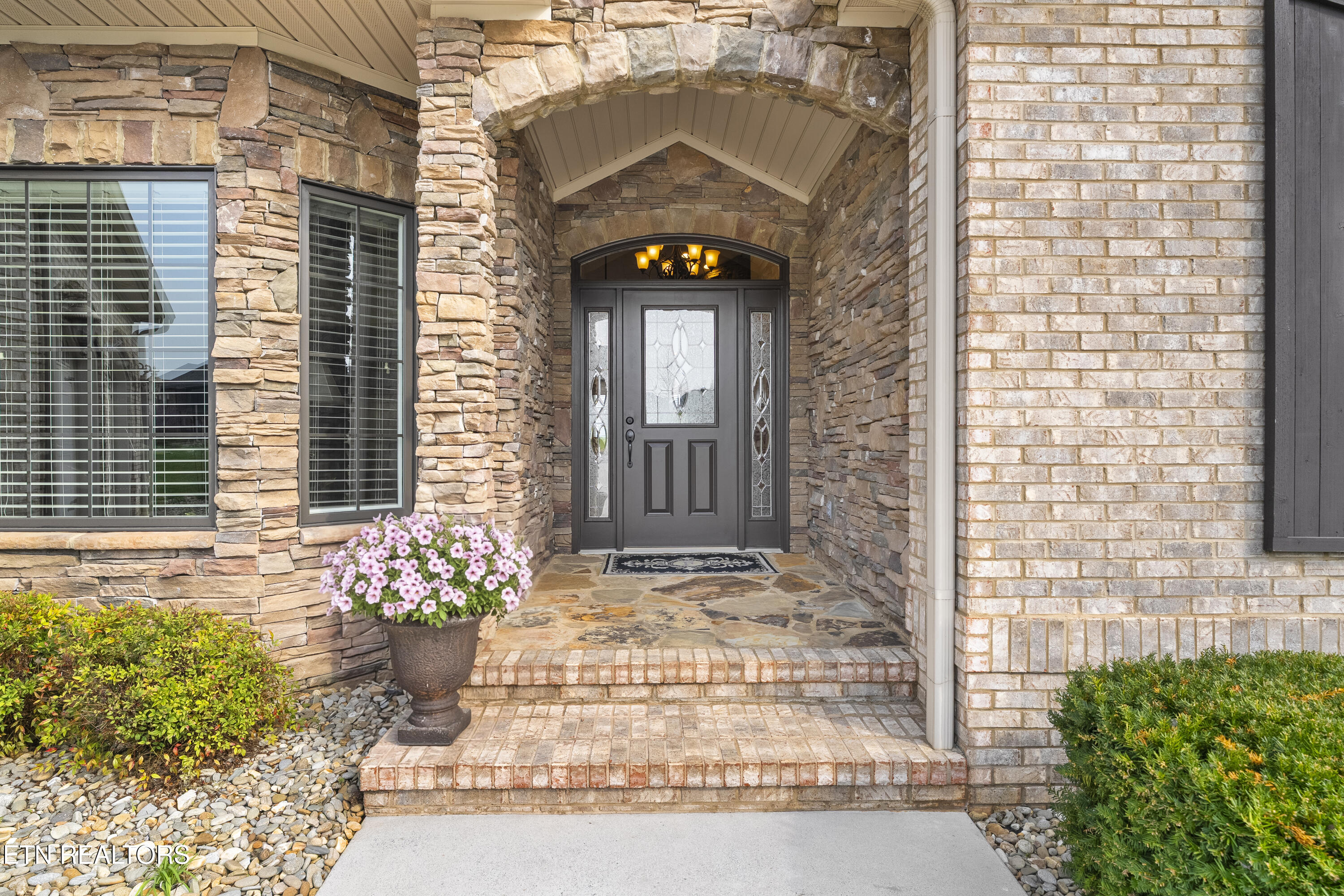 117 Red Hawk Drive Vonore TN 37885