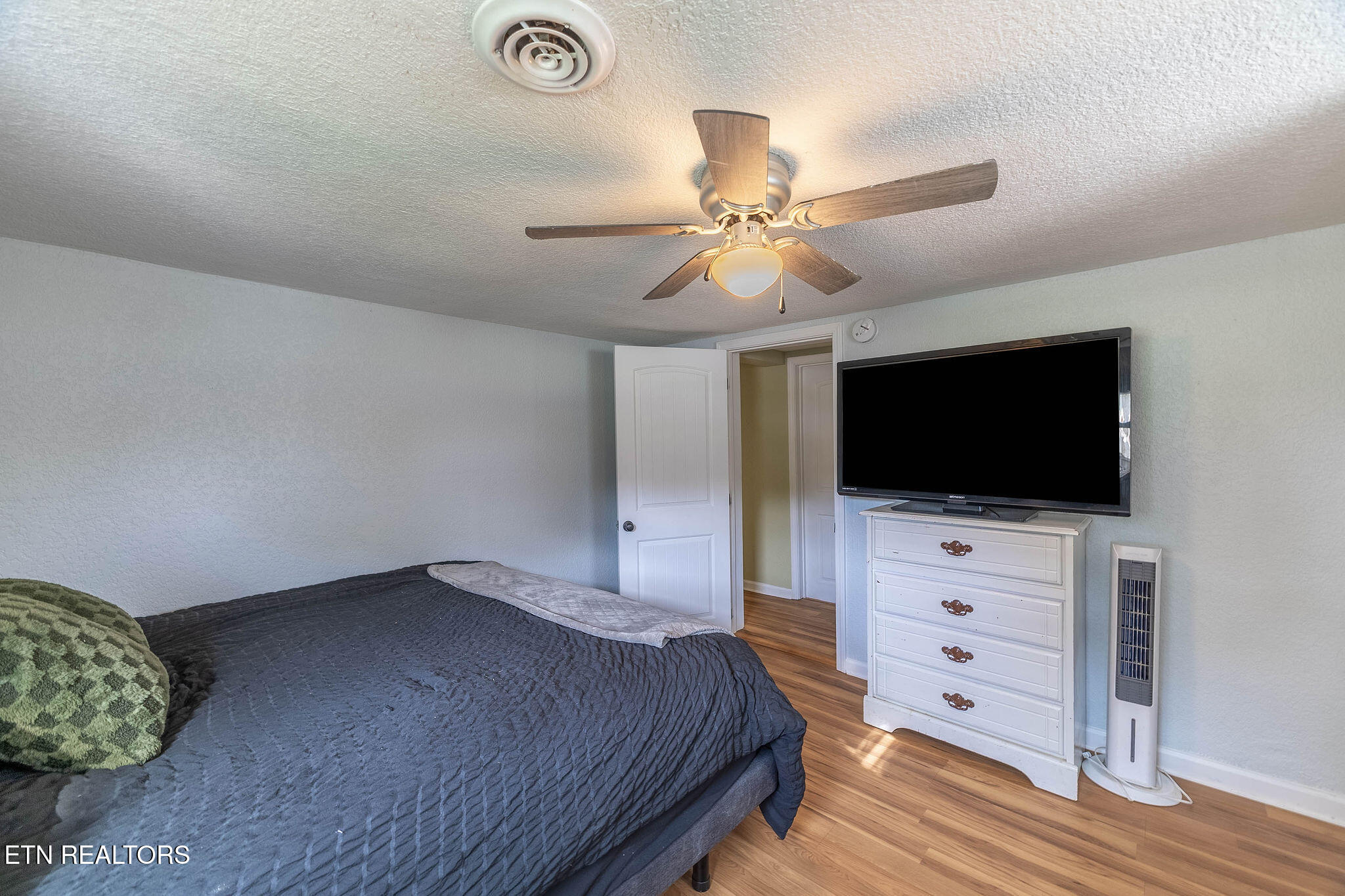 307 Glendale Avenue Clinton TN 37716