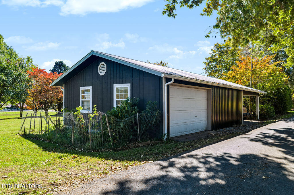 3114 Wearwood Drive Sevierville TN 37862