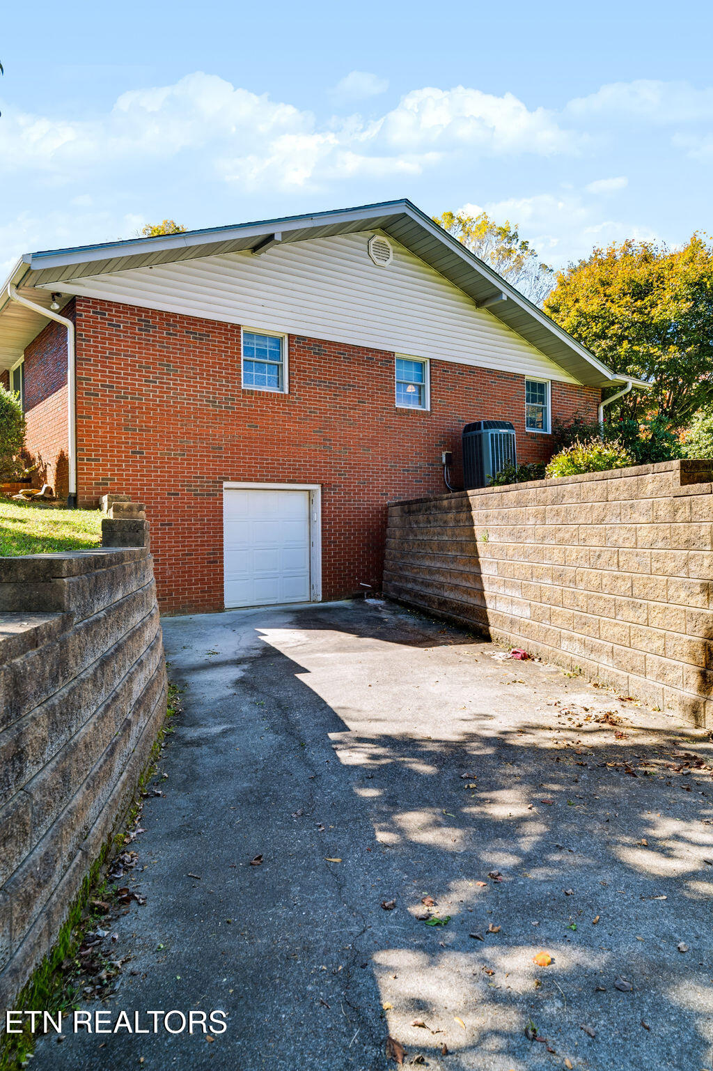3114 Wearwood Drive Sevierville TN 37862
