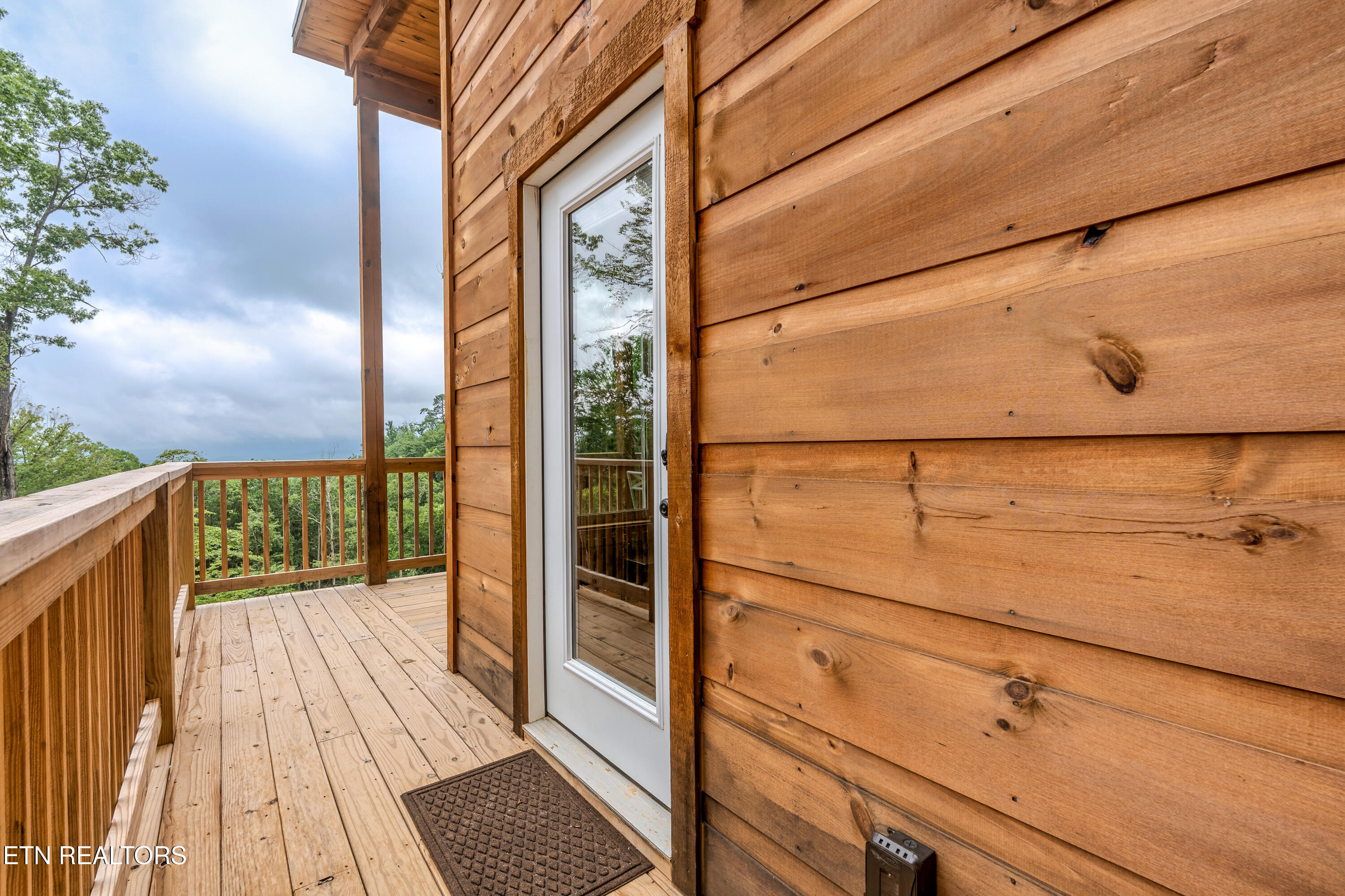 2122/2128 Bluff Mountain Road Sevierville TN 37876