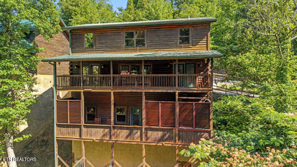 620 Chickasaw Gap Way Pigeon Forge TN 37863