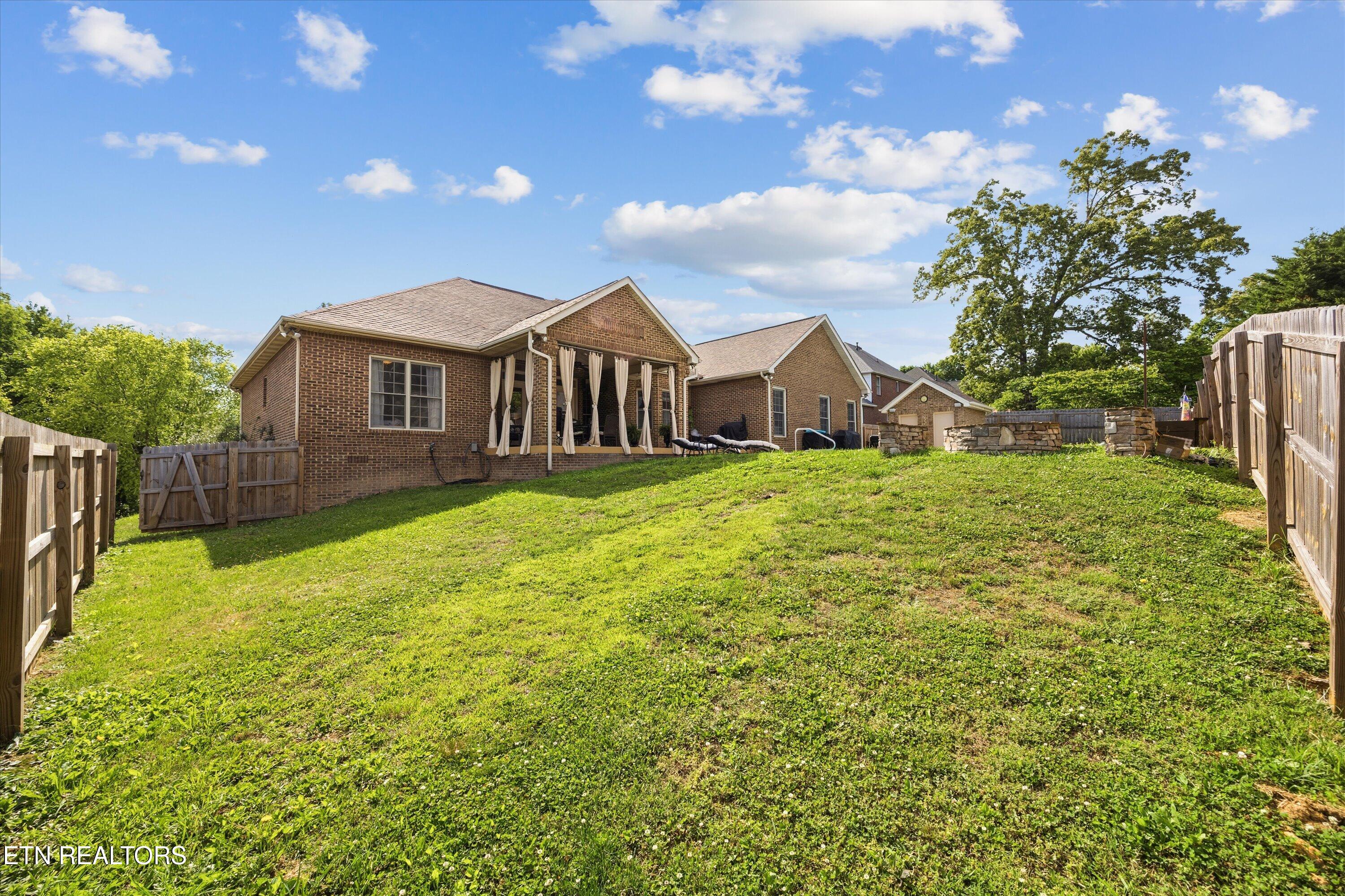 8131 Leclay Drive Knoxville TN 37938