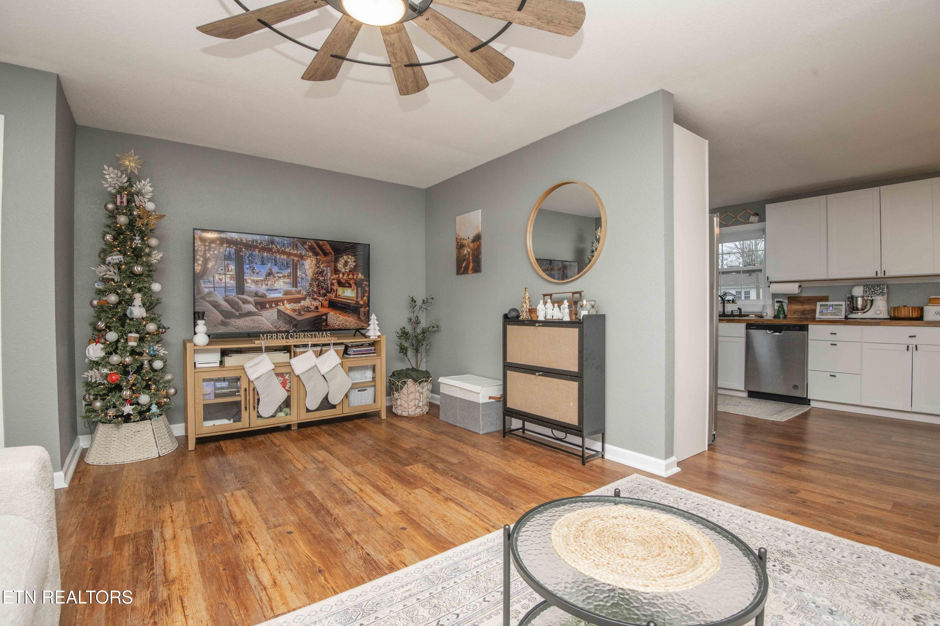 102 Hickory Lane Sweetwater TN 37874