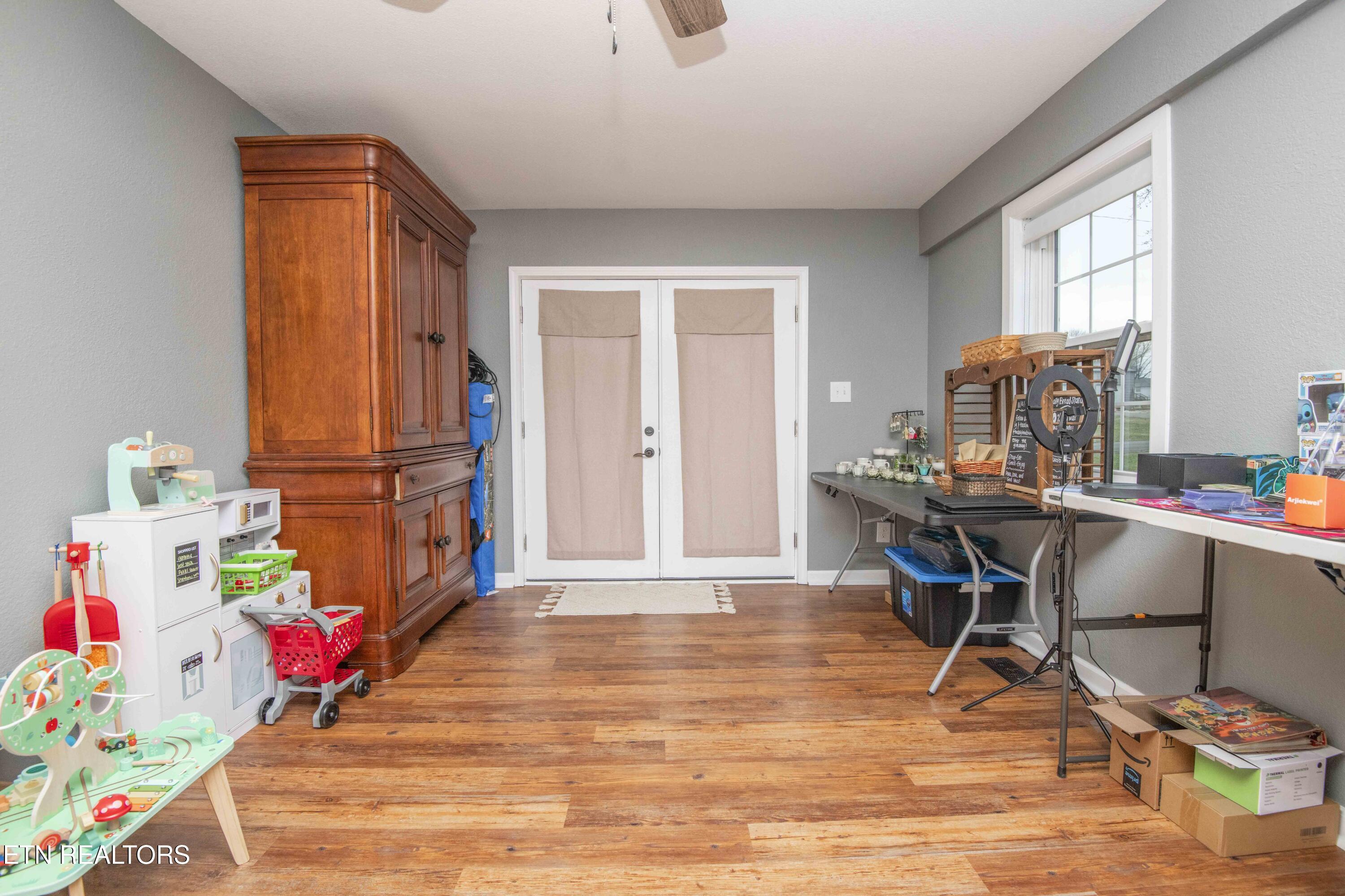 102 Hickory Lane Sweetwater TN 37874