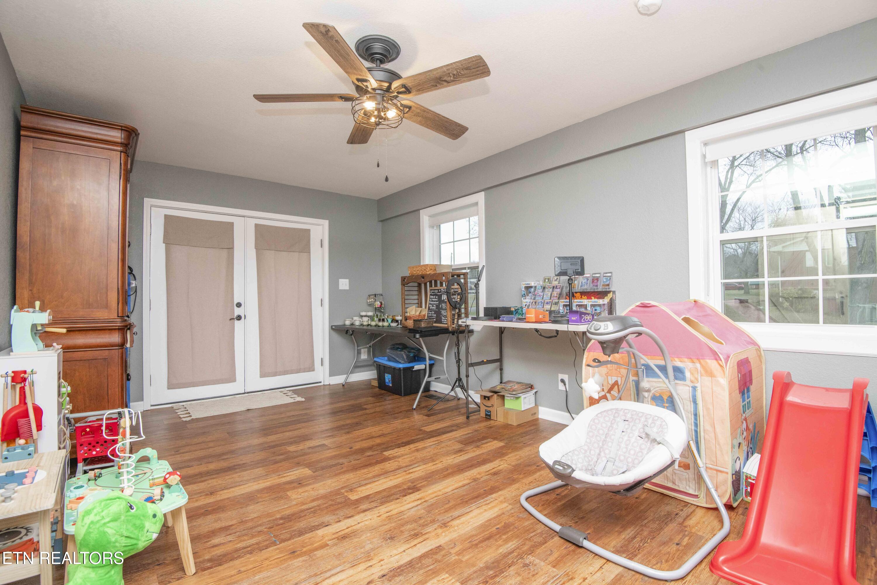 102 Hickory Lane Sweetwater TN 37874