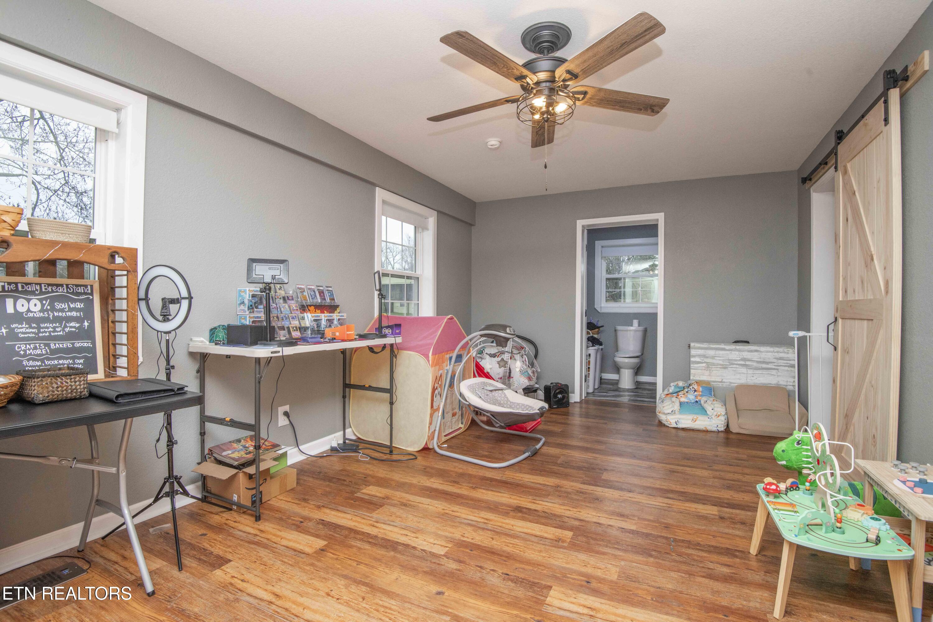 102 Hickory Lane Sweetwater TN 37874