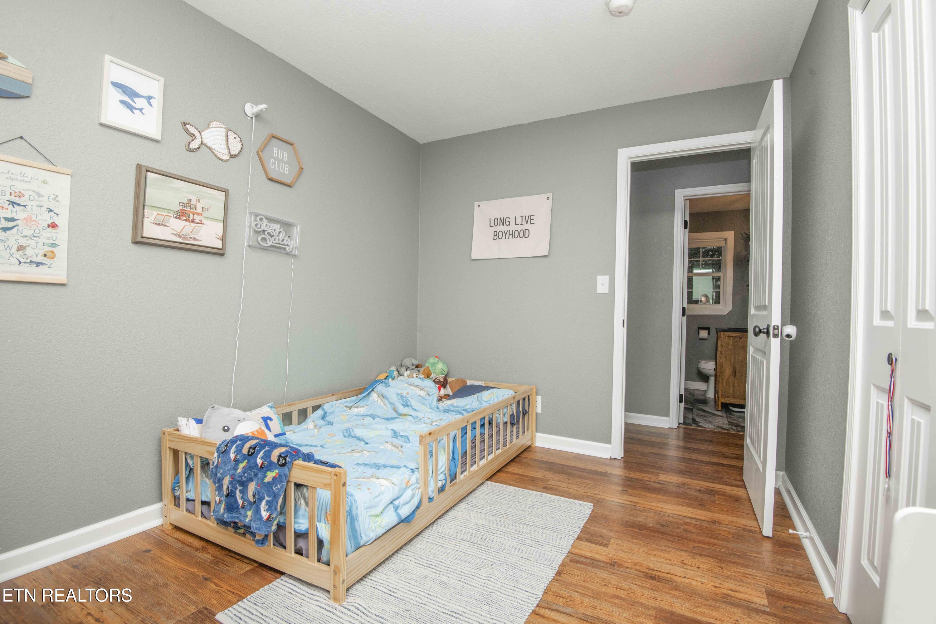 102 Hickory Lane Sweetwater TN 37874