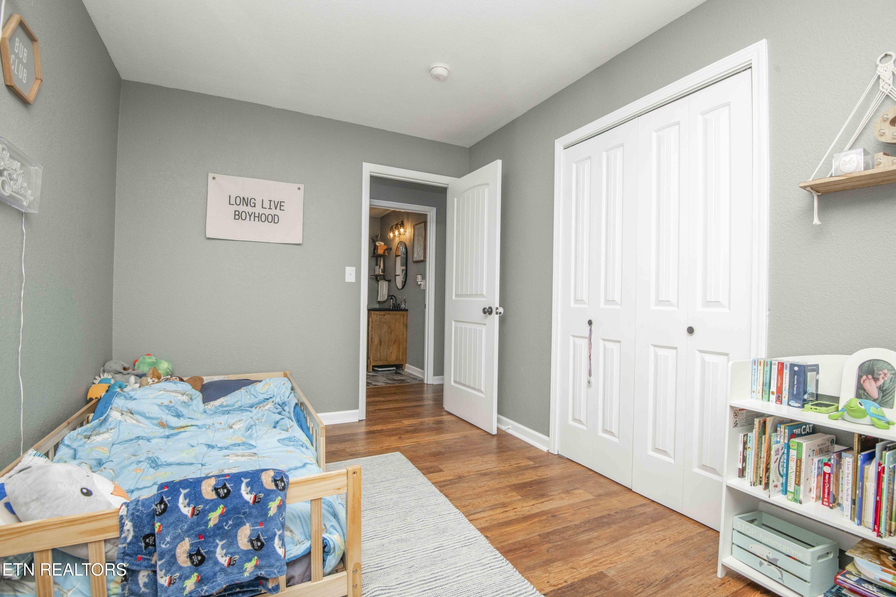 102 Hickory Lane Sweetwater TN 37874