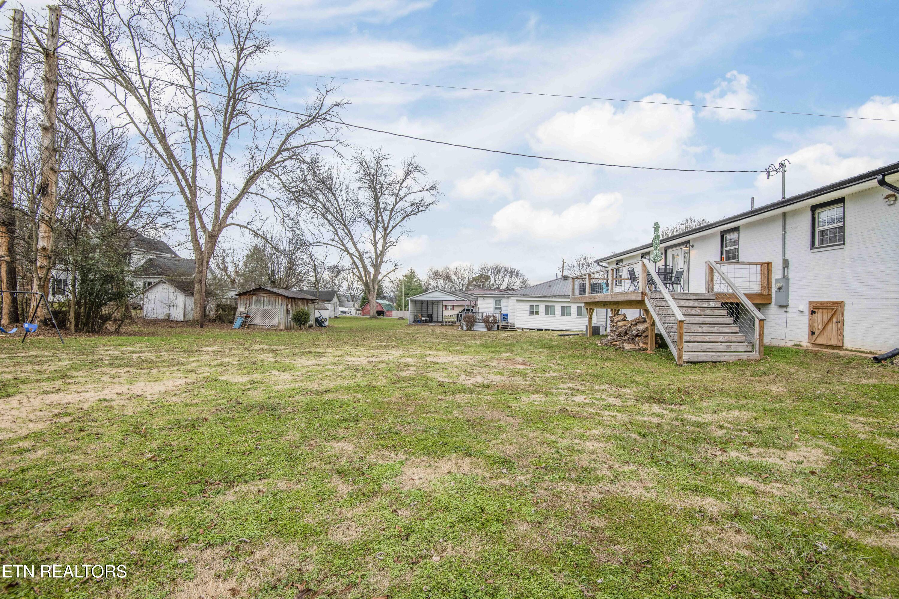 102 Hickory Lane Sweetwater TN 37874