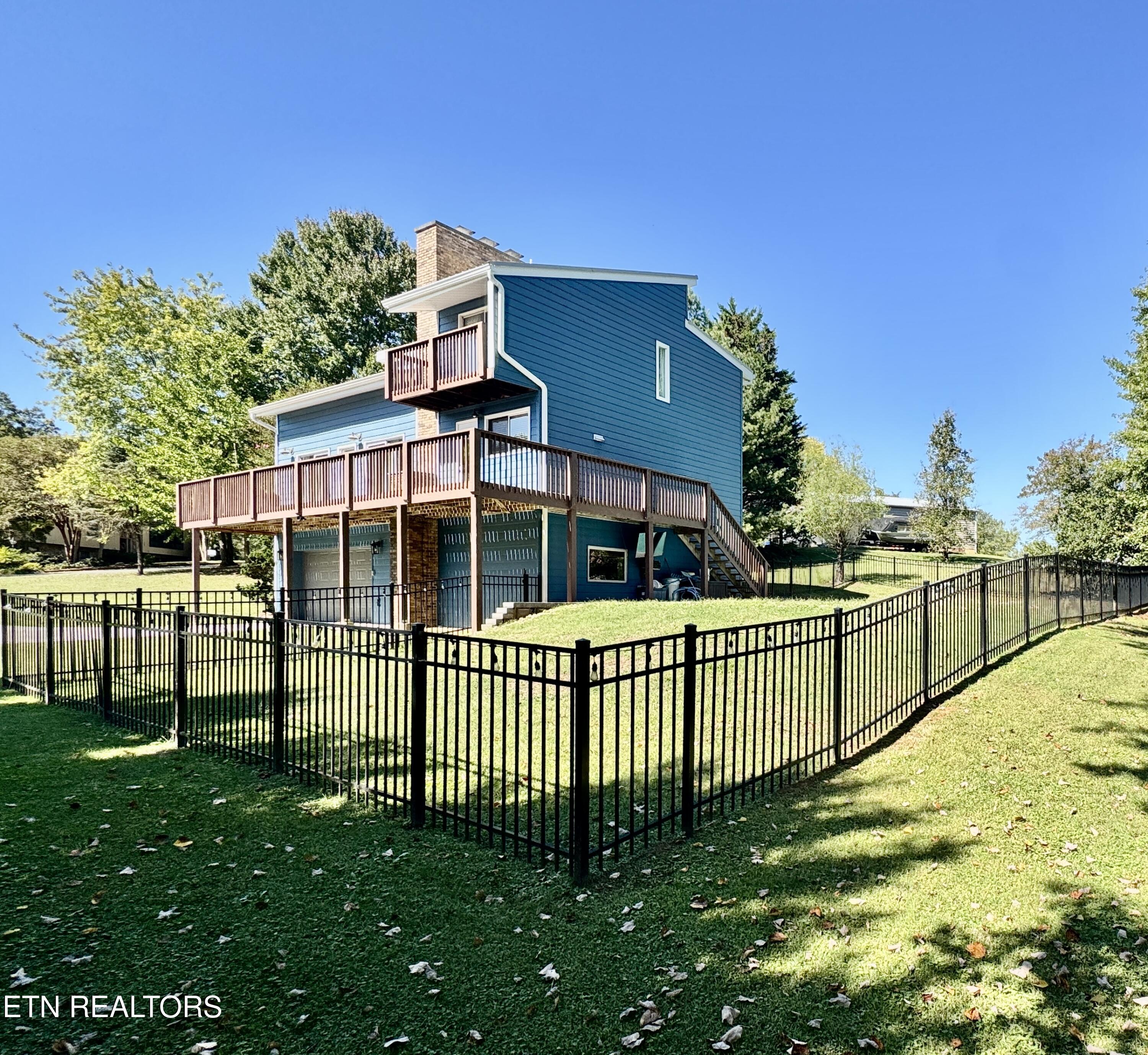 125 Orchard Crest Circle Clinton TN 37716