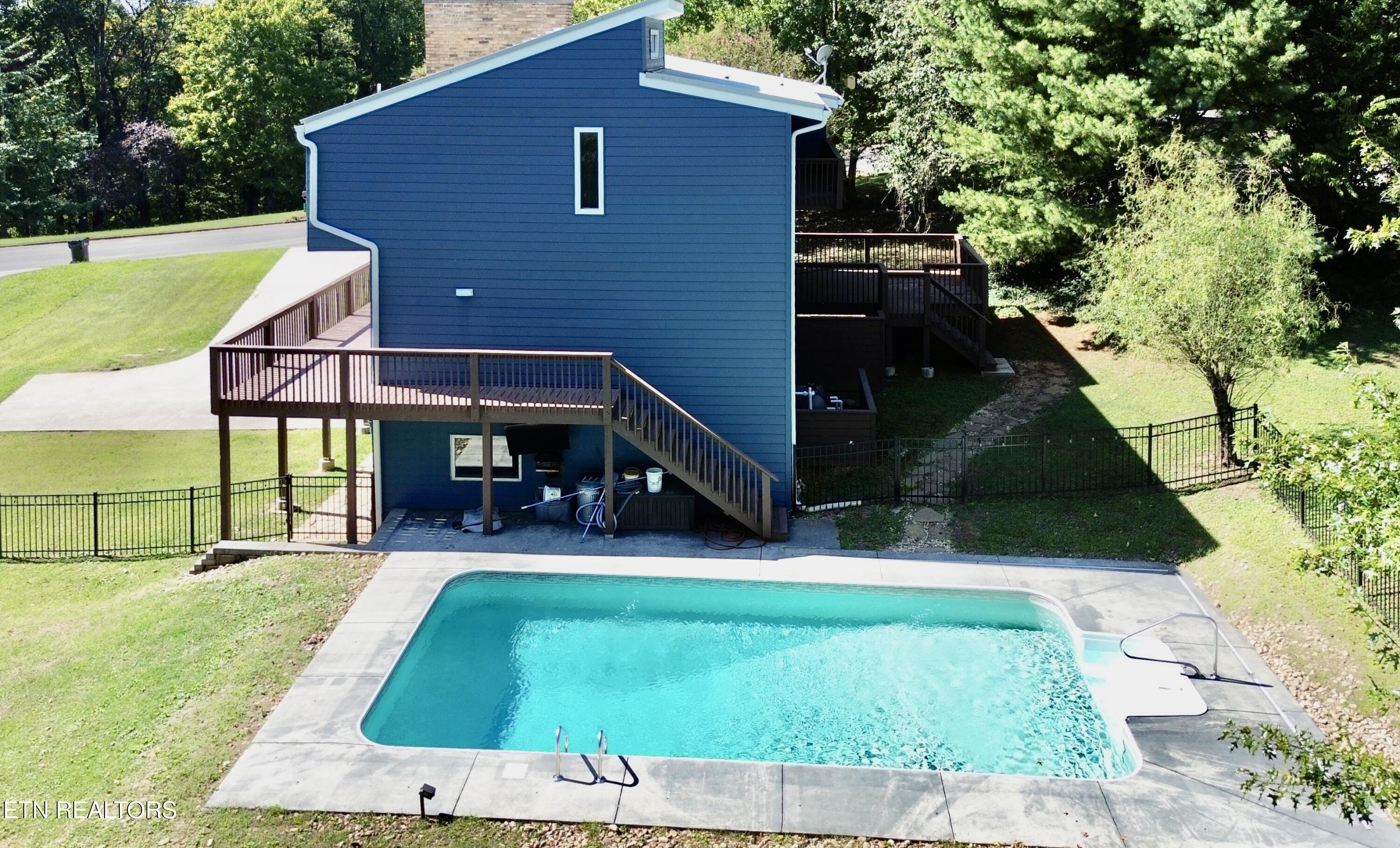 125 Orchard Crest Circle Clinton TN 37716