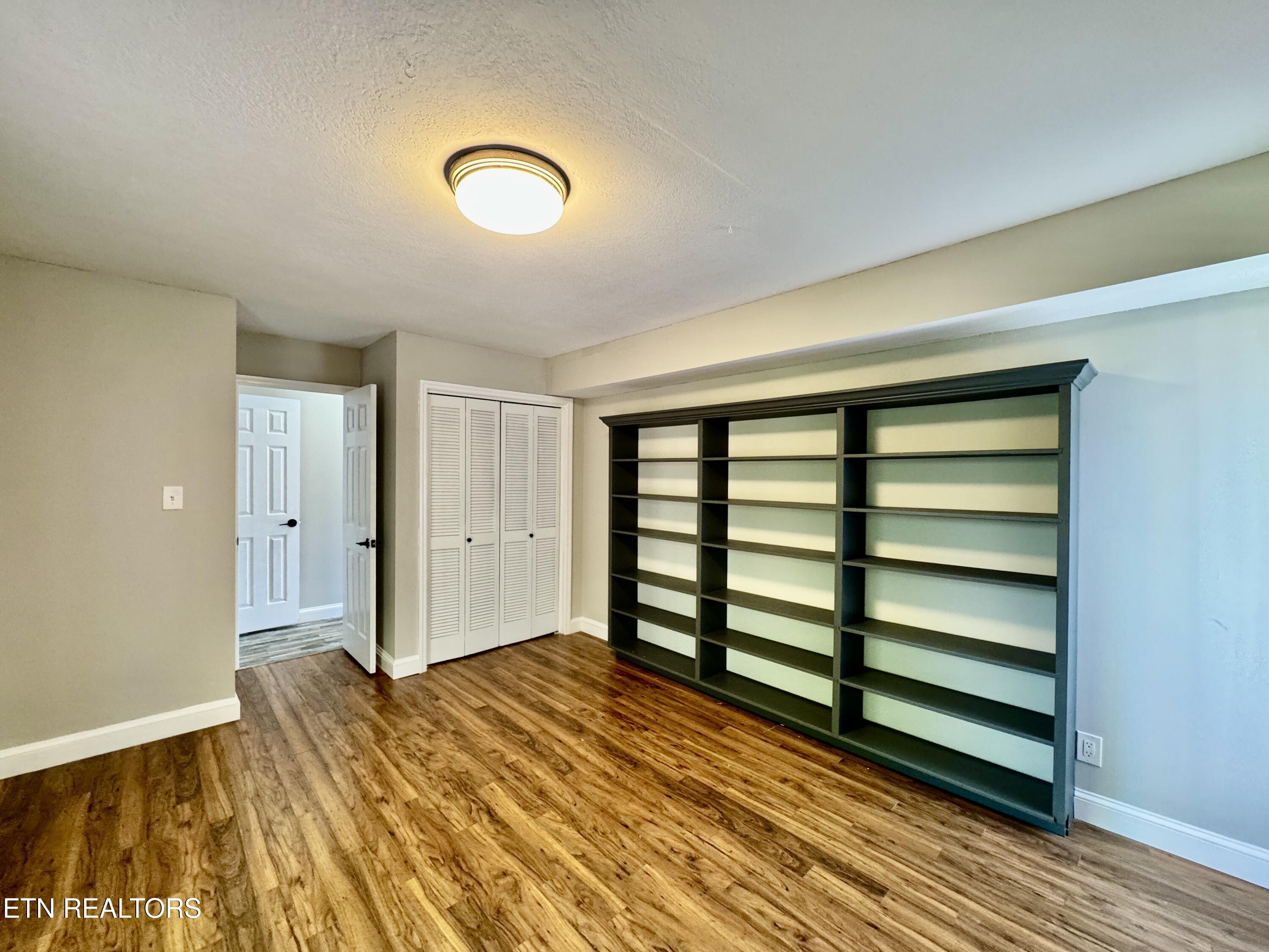 125 Orchard Crest Circle Clinton TN 37716