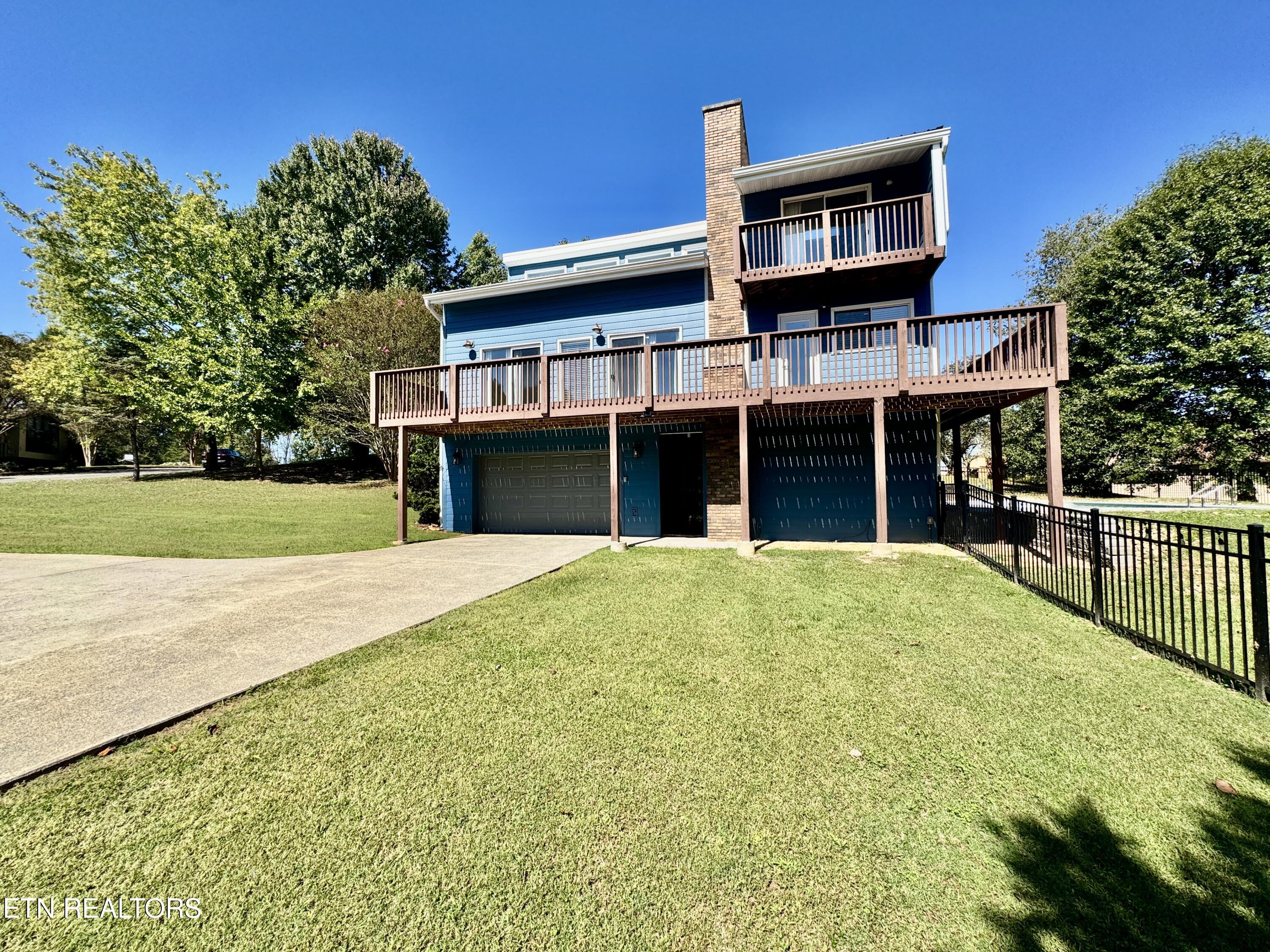 125 Orchard Crest Circle Clinton TN 37716