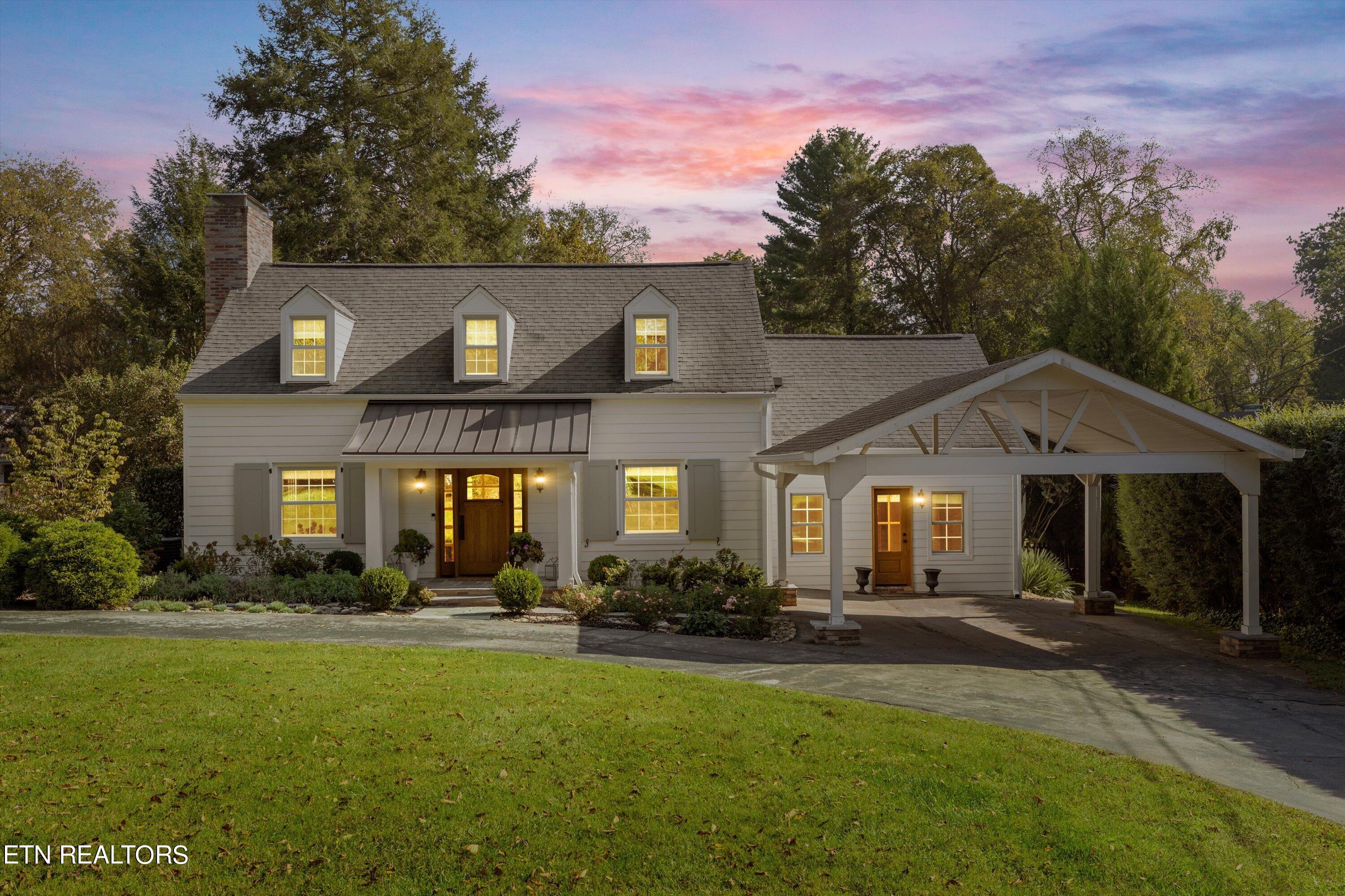 1016 SW Bluff View Road Knoxville TN 37919
