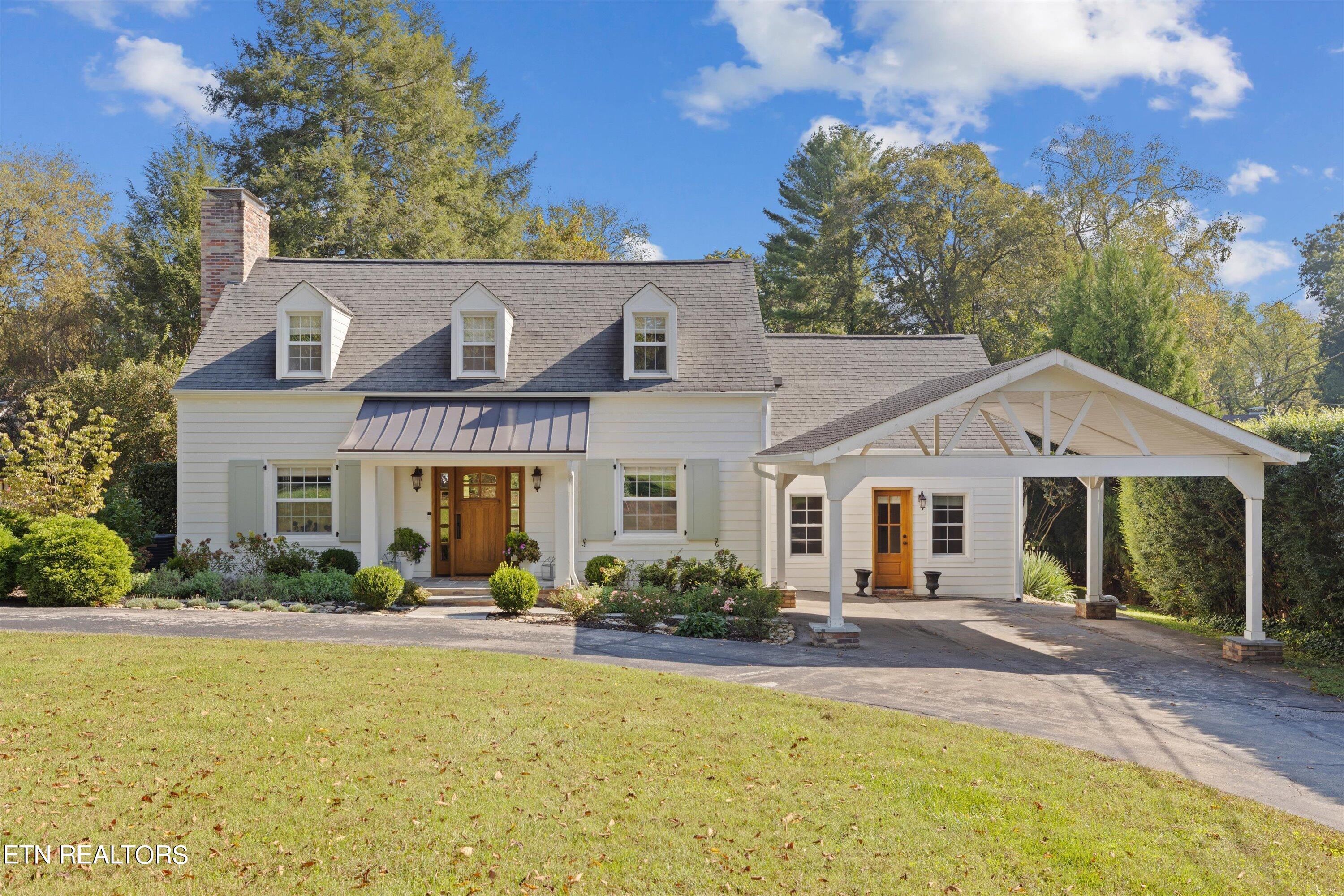 1016 SW Bluff View Road Knoxville TN 37919