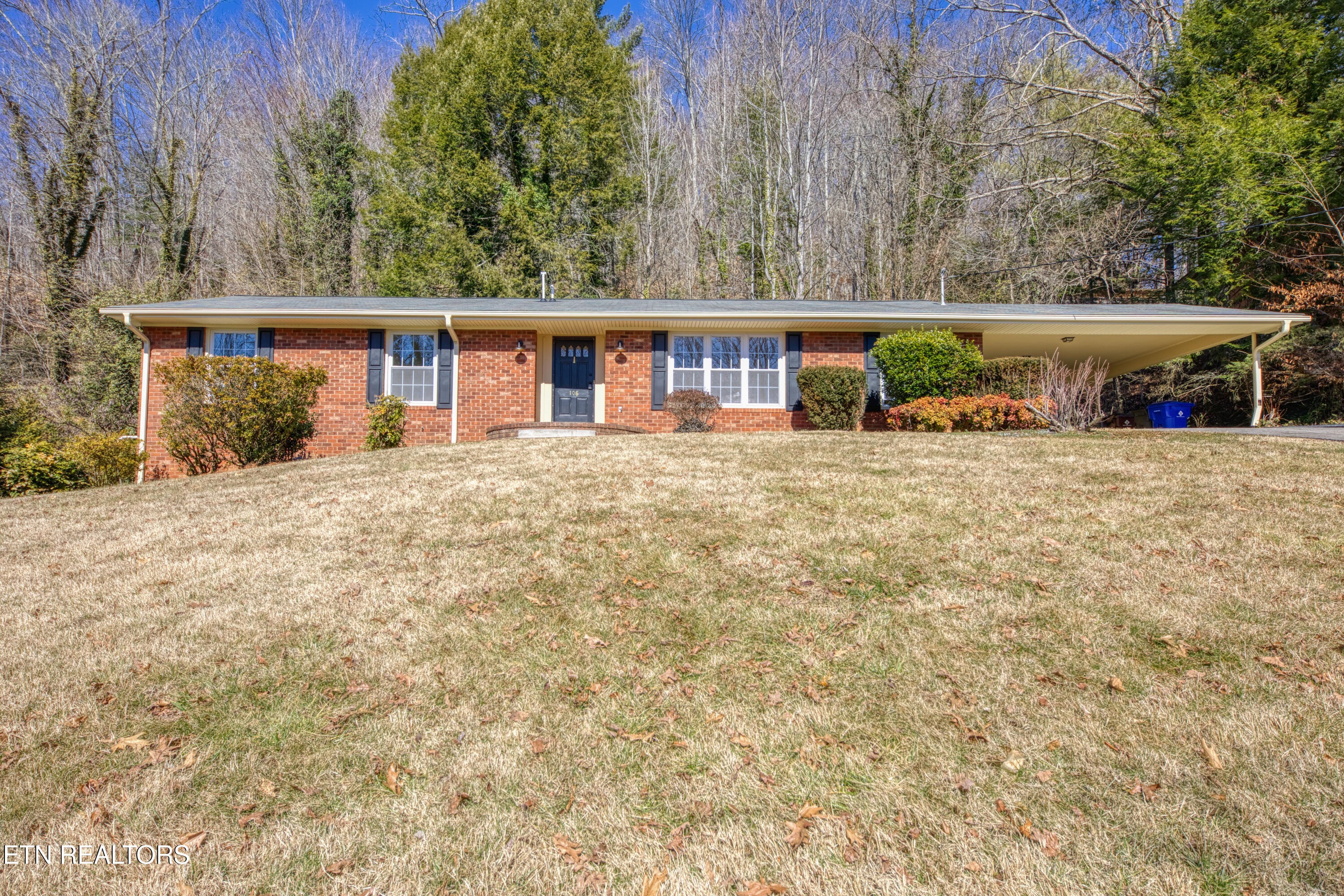 108 Canterbury Road Oak Ridge TN 37830