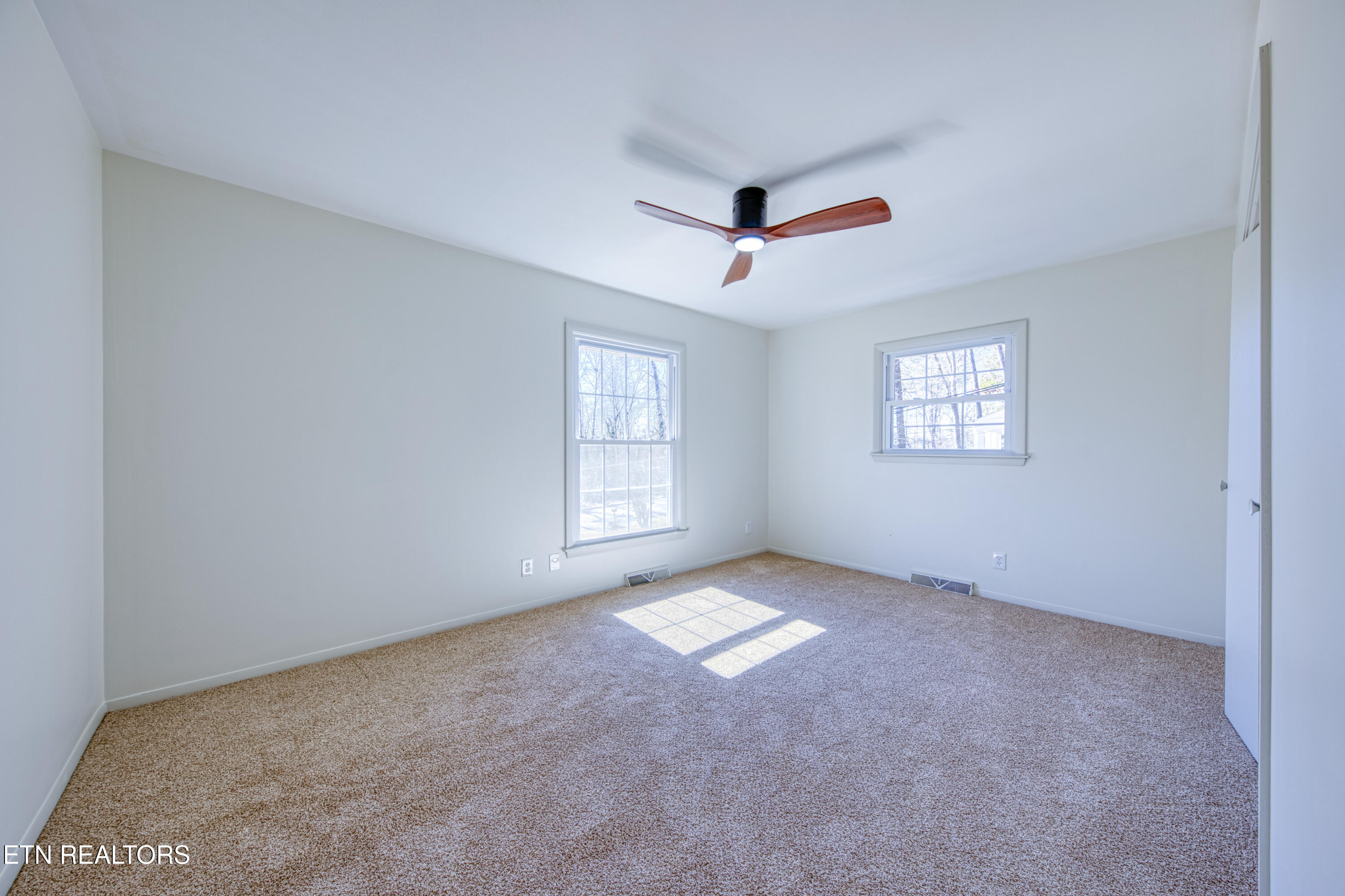 108 Canterbury Road Oak Ridge TN 37830