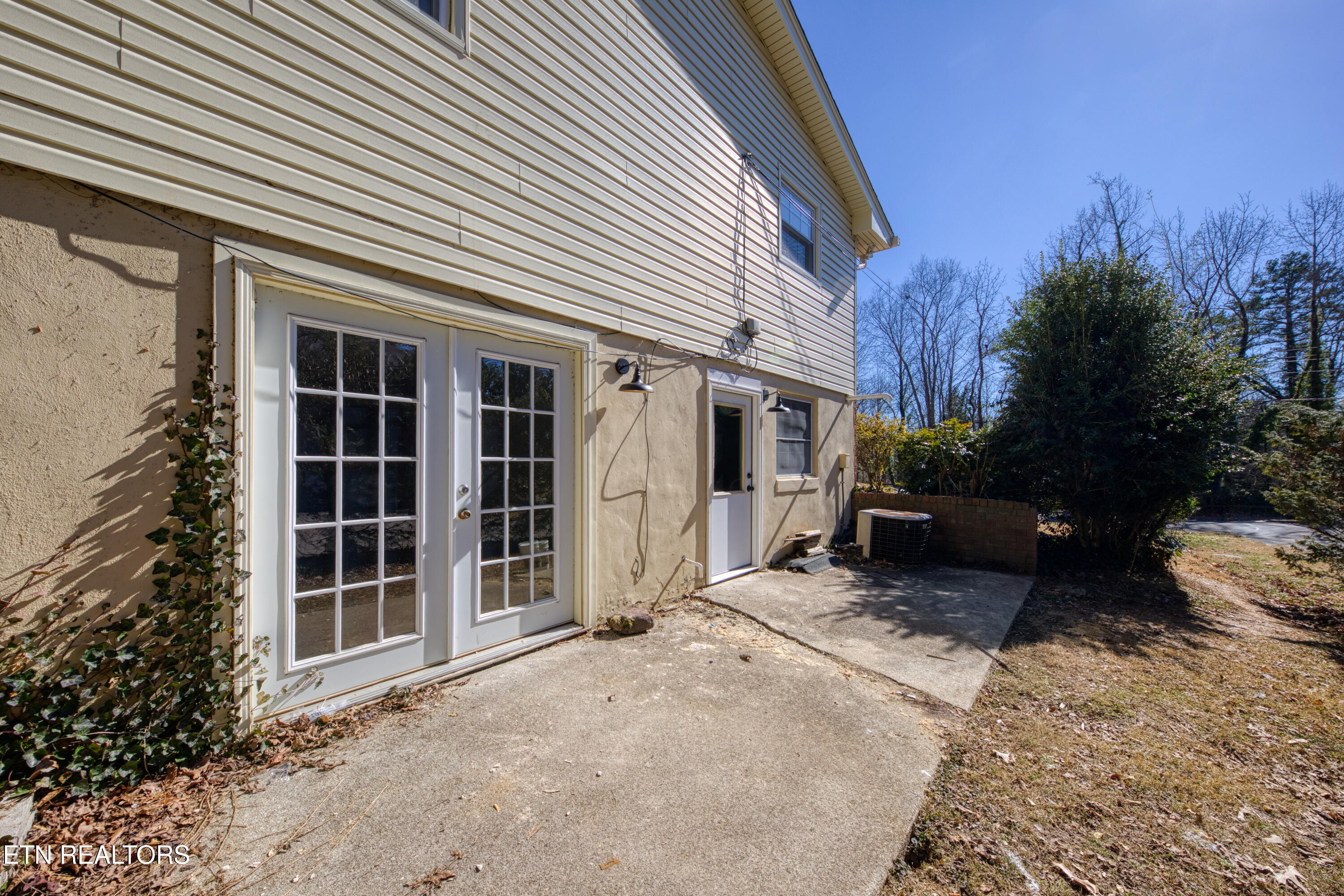 108 Canterbury Road Oak Ridge TN 37830