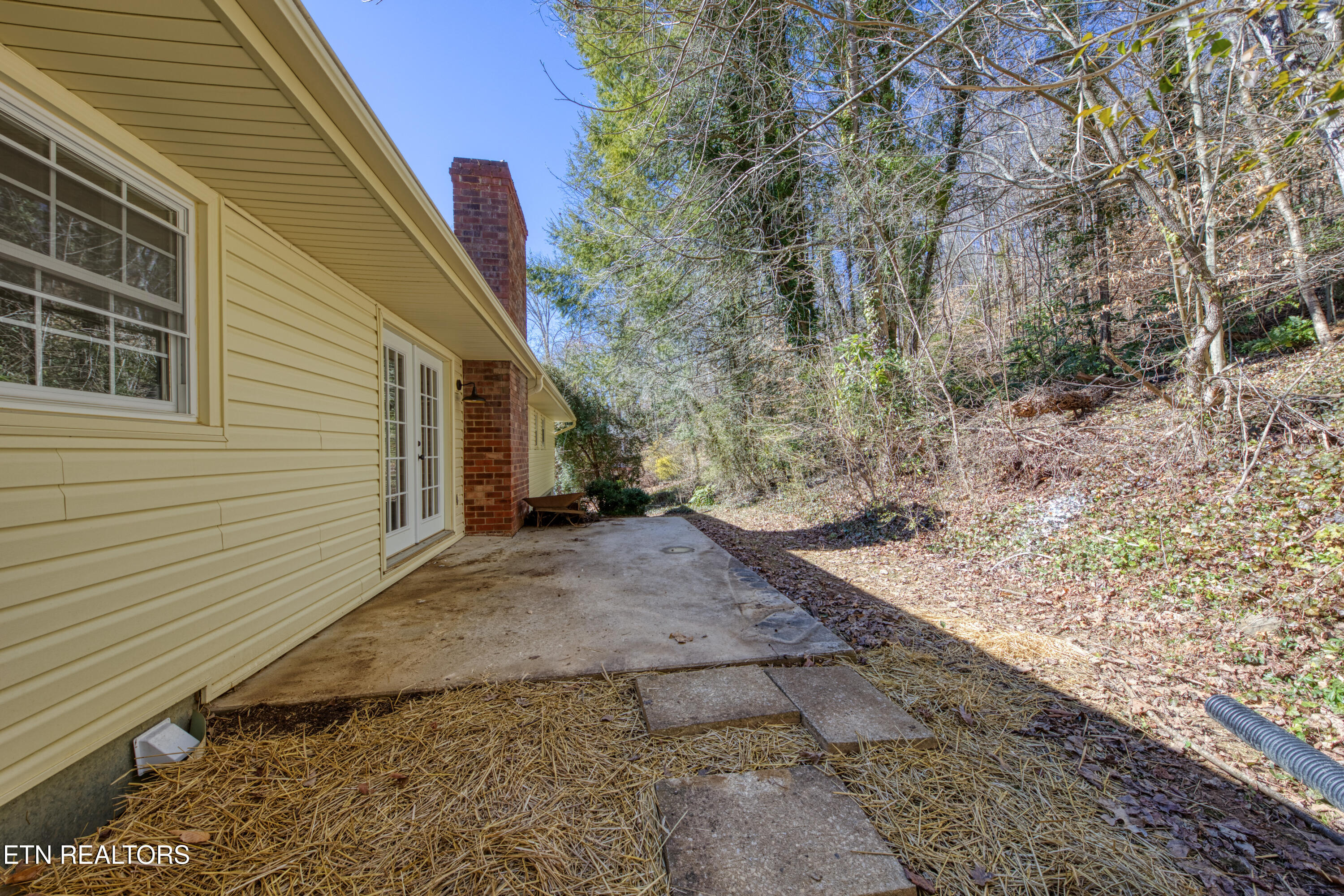 108 Canterbury Road Oak Ridge TN 37830