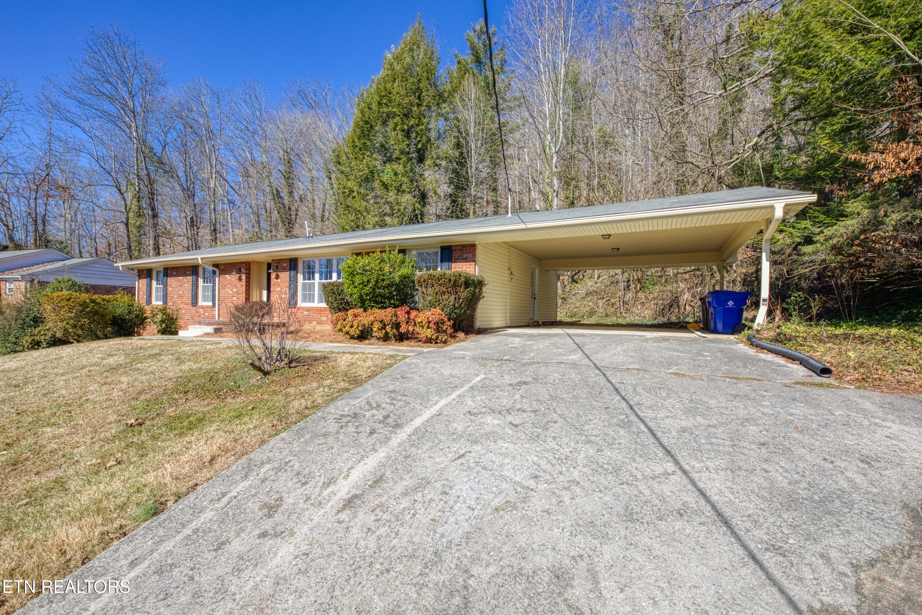 108 Canterbury Road Oak Ridge TN 37830