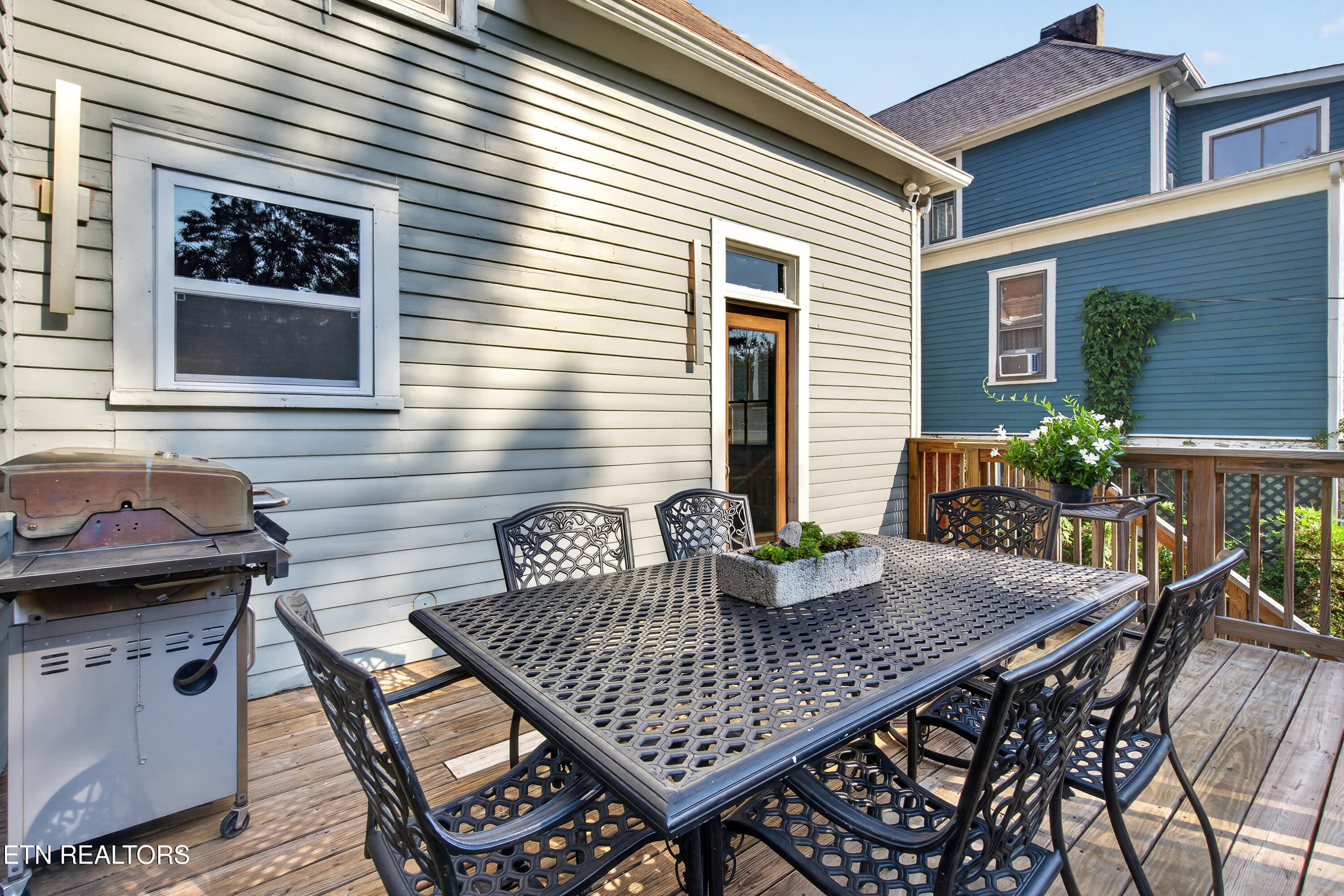 236 E Scott Avenue Knoxville TN 37917