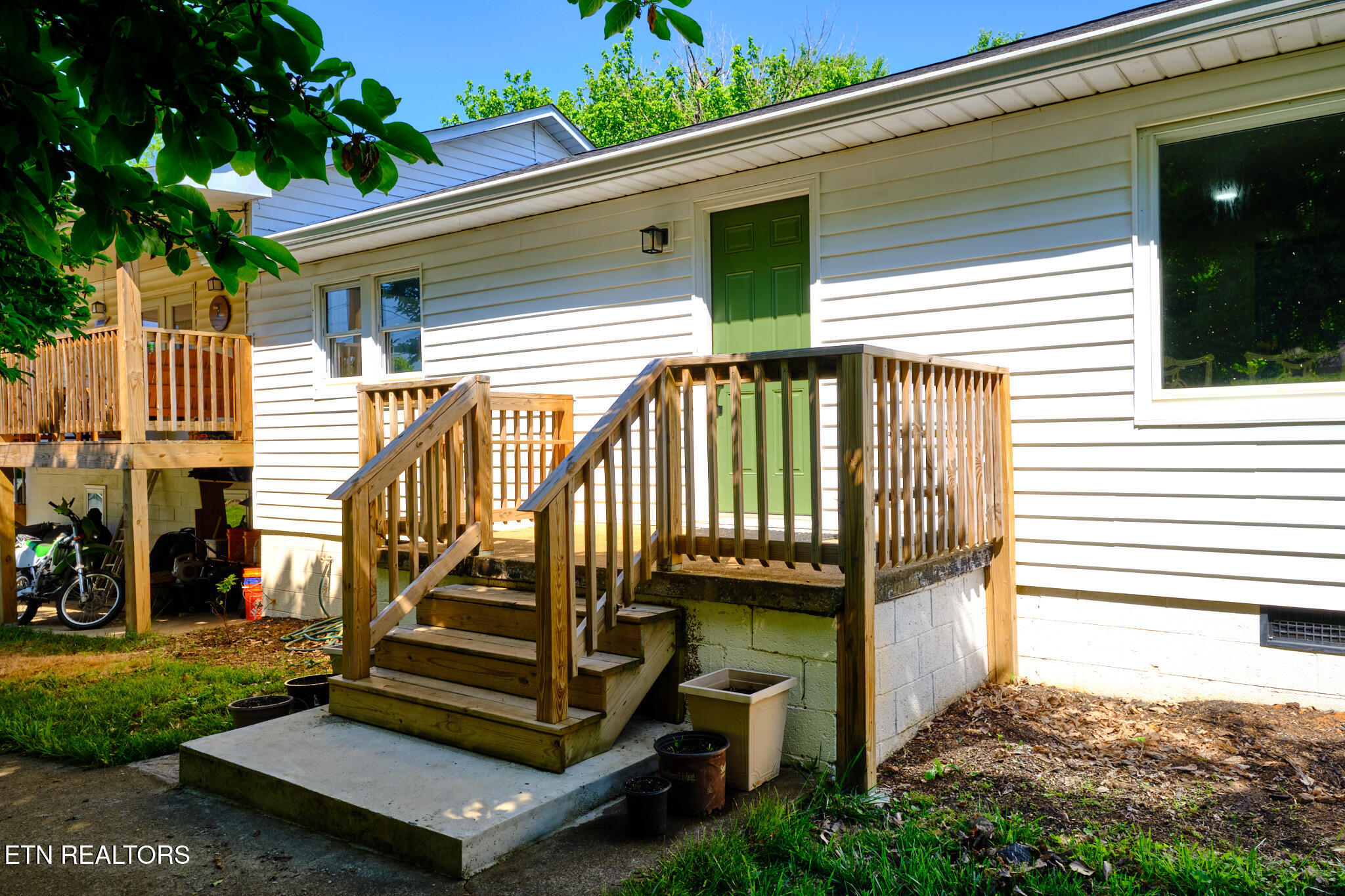 8000 W Highway 11 Lenoir City TN 37771