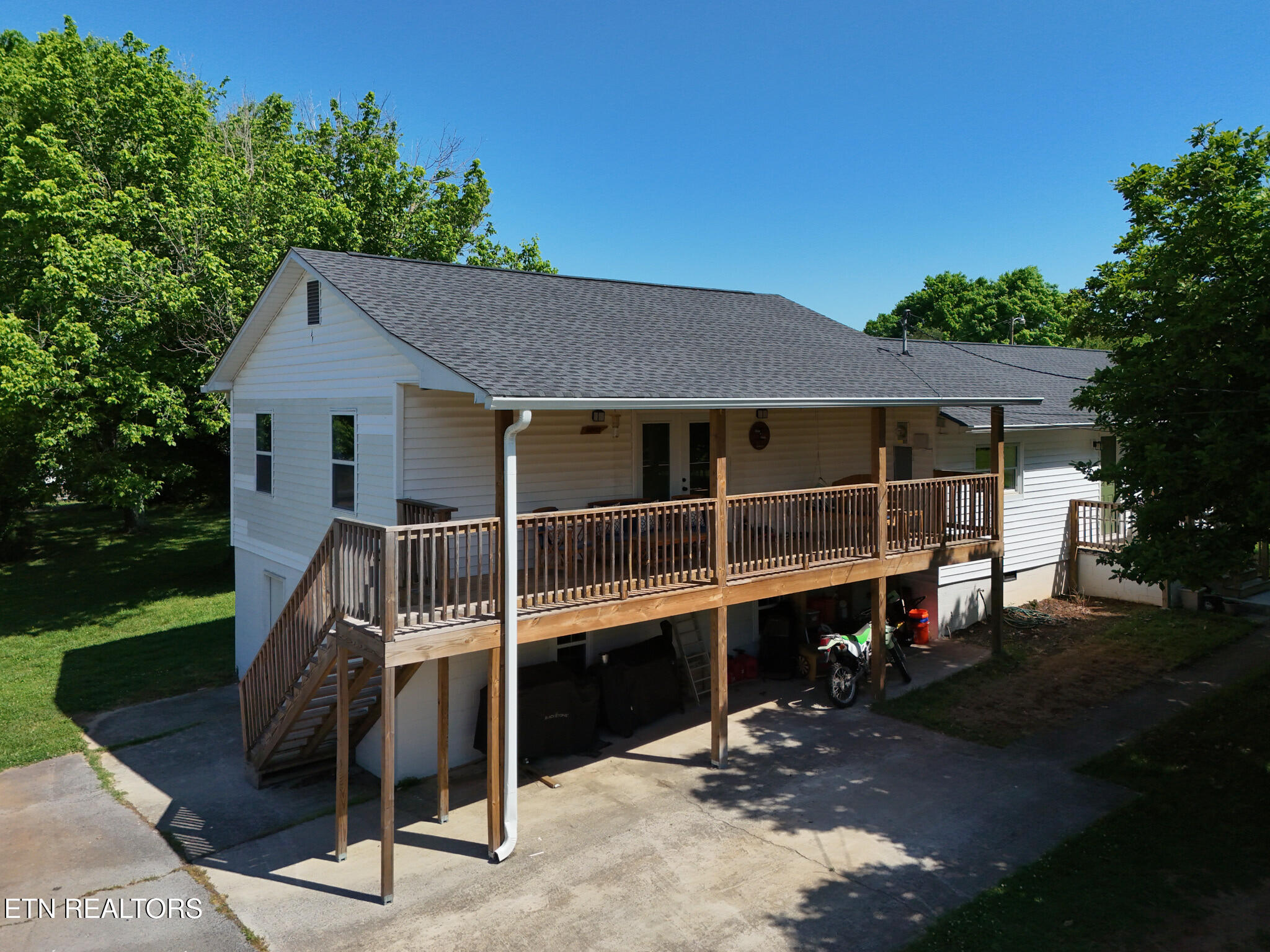 8000 W Highway 11 Lenoir City TN 37771
