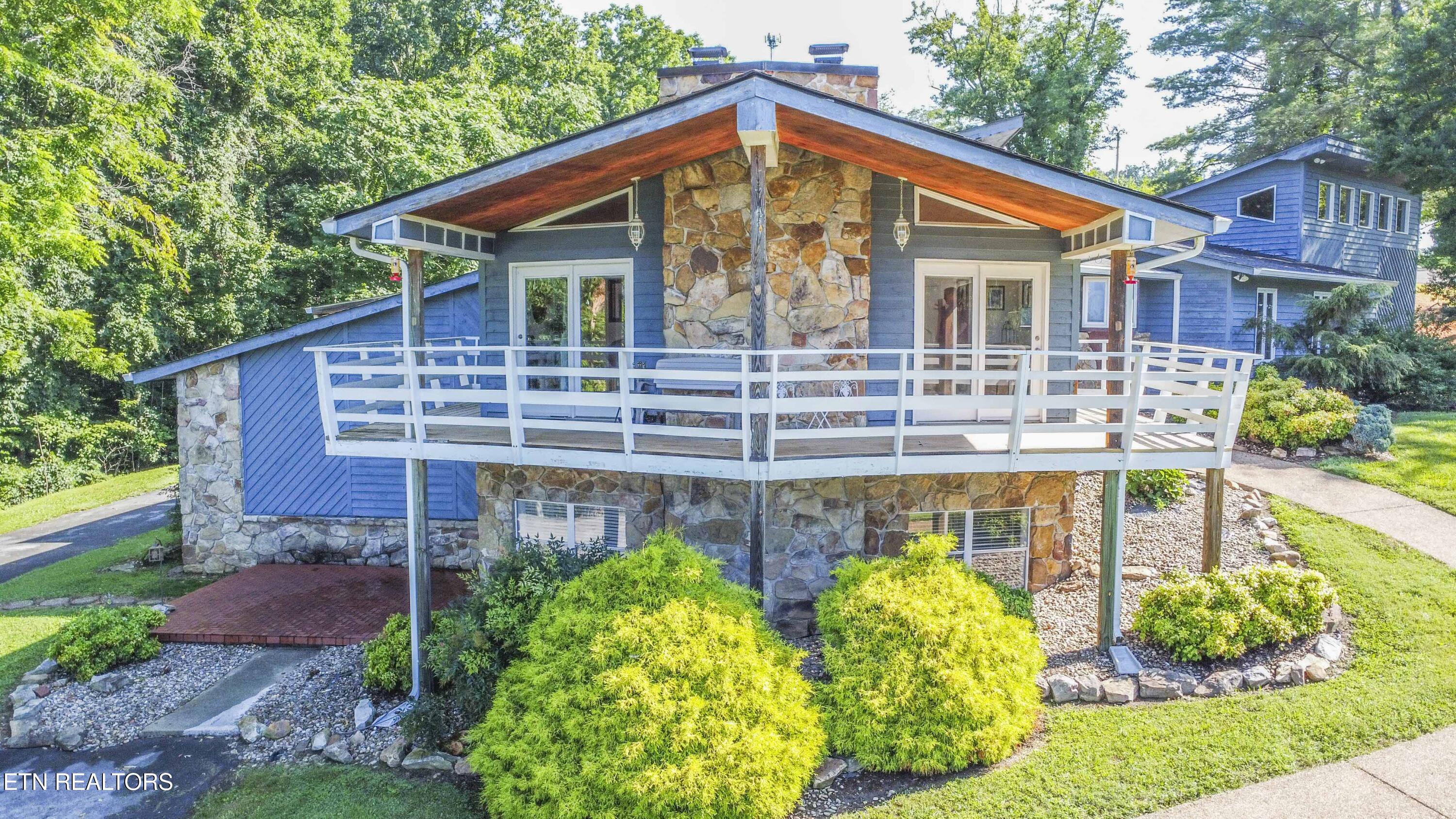 111 Rogers Lane Lafollette TN 37766