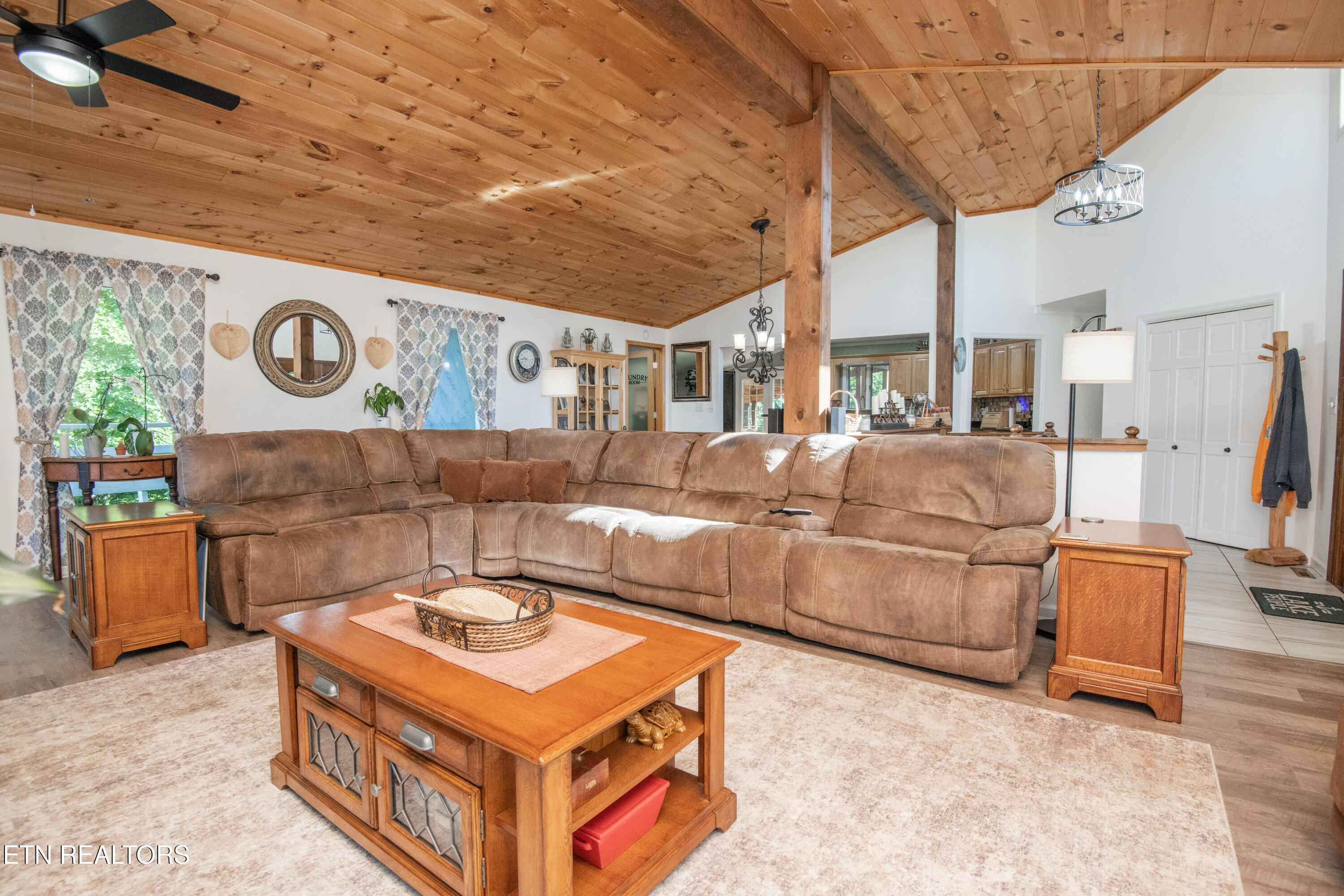 111 Rogers Lane Lafollette TN 37766