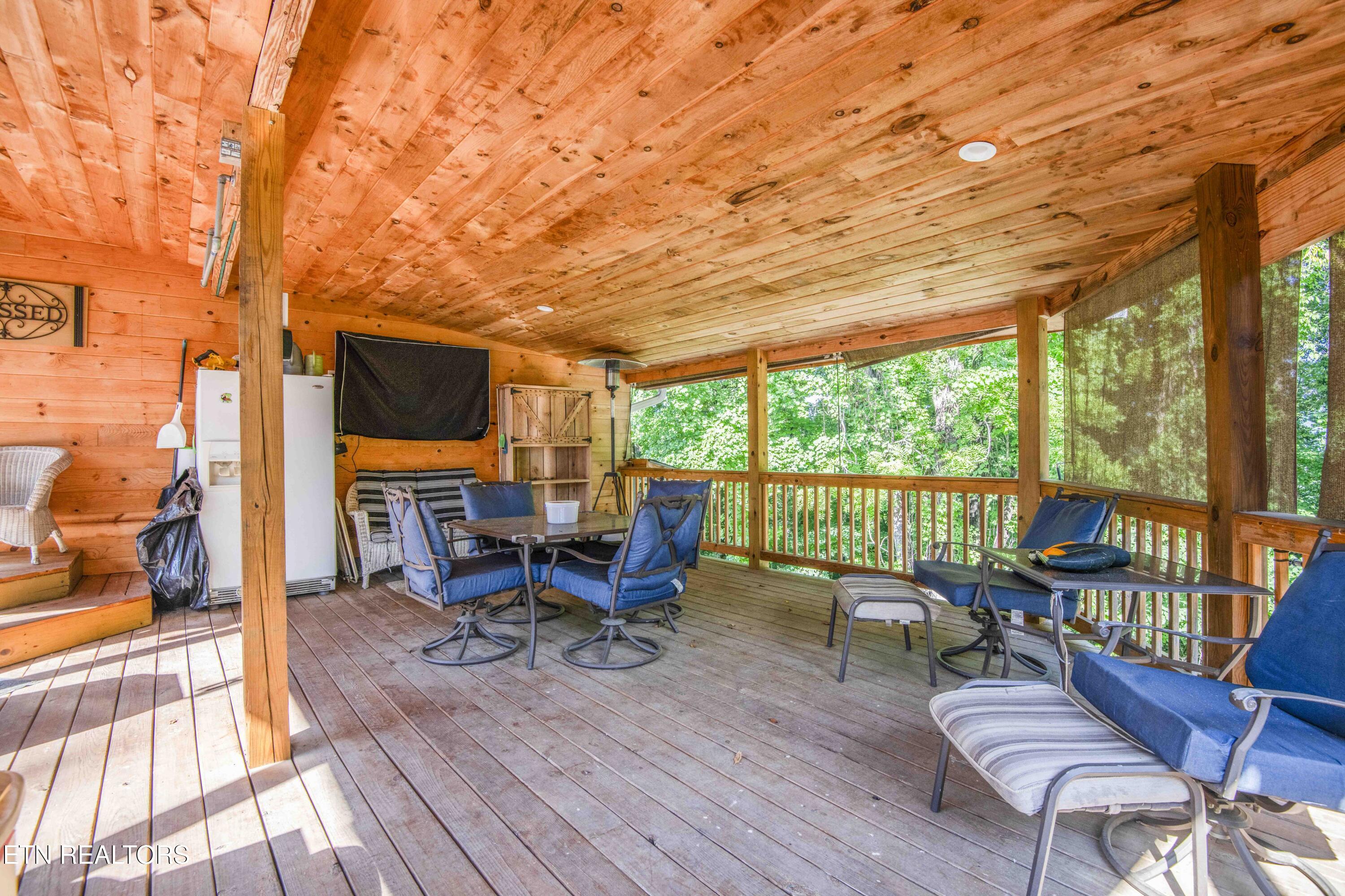 111 Rogers Lane Lafollette TN 37766